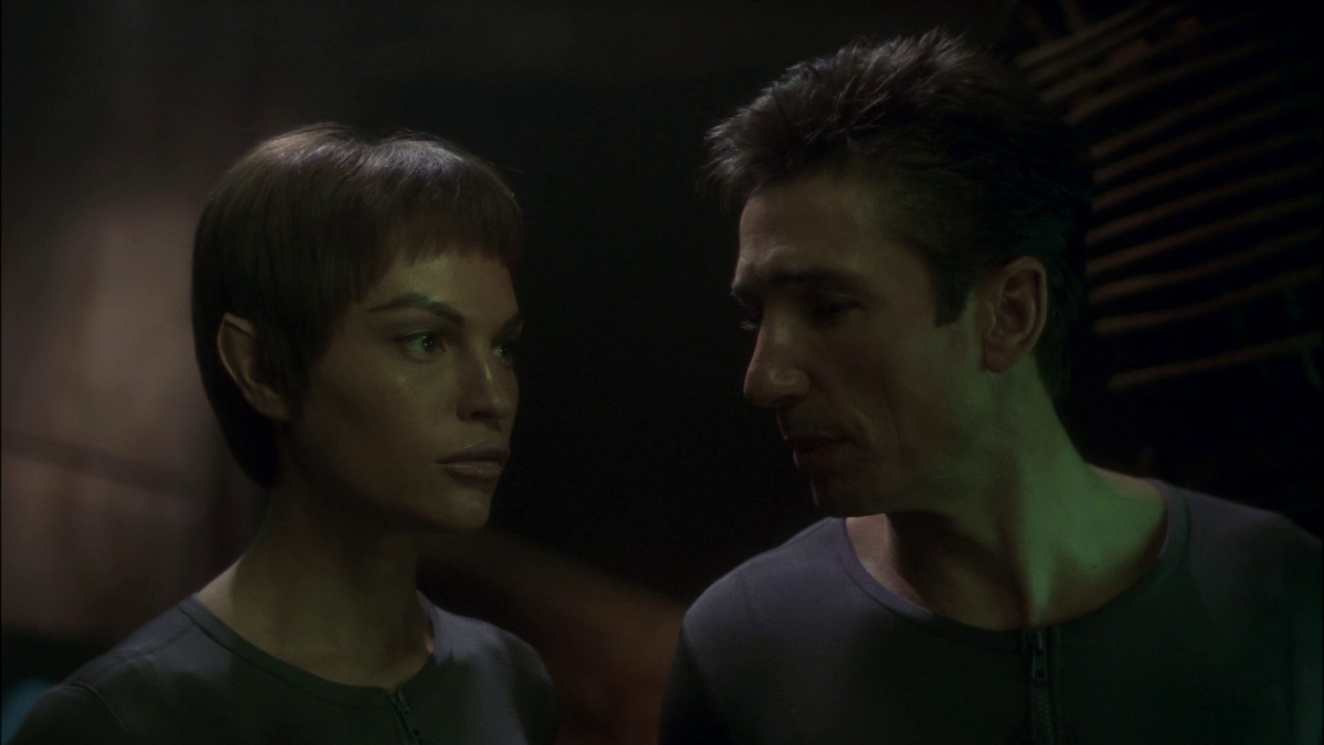 extant_StarTrek_ENT_1x14-SleepingDogs_2178.jpg