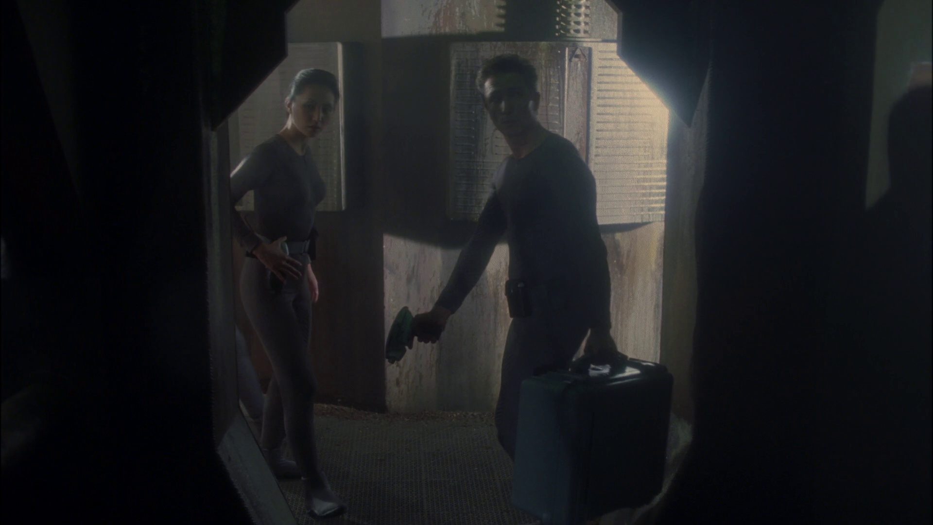 extant_StarTrek_ENT_1x14-SleepingDogs_2192.jpg