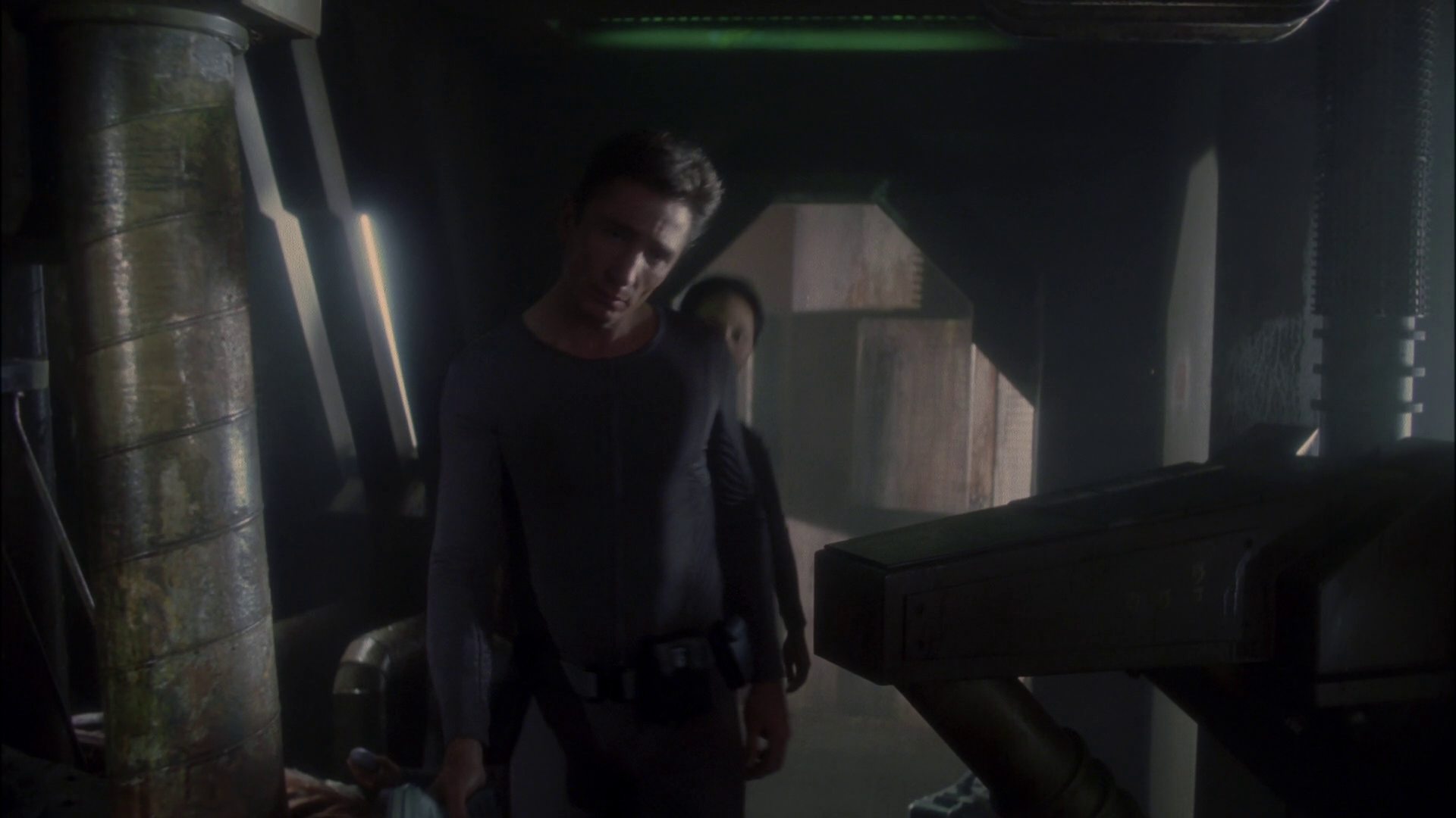 extant_StarTrek_ENT_1x14-SleepingDogs_2210.jpg