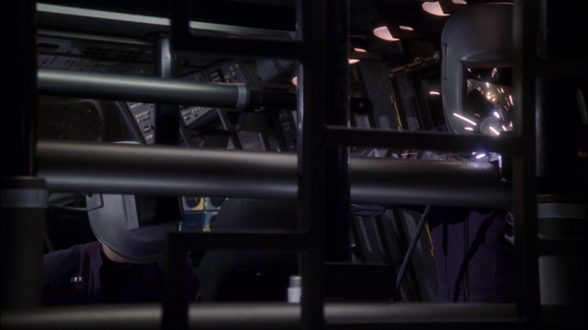 extant_StarTrek_ENT_1x14-SleepingDogs_2288.jpg