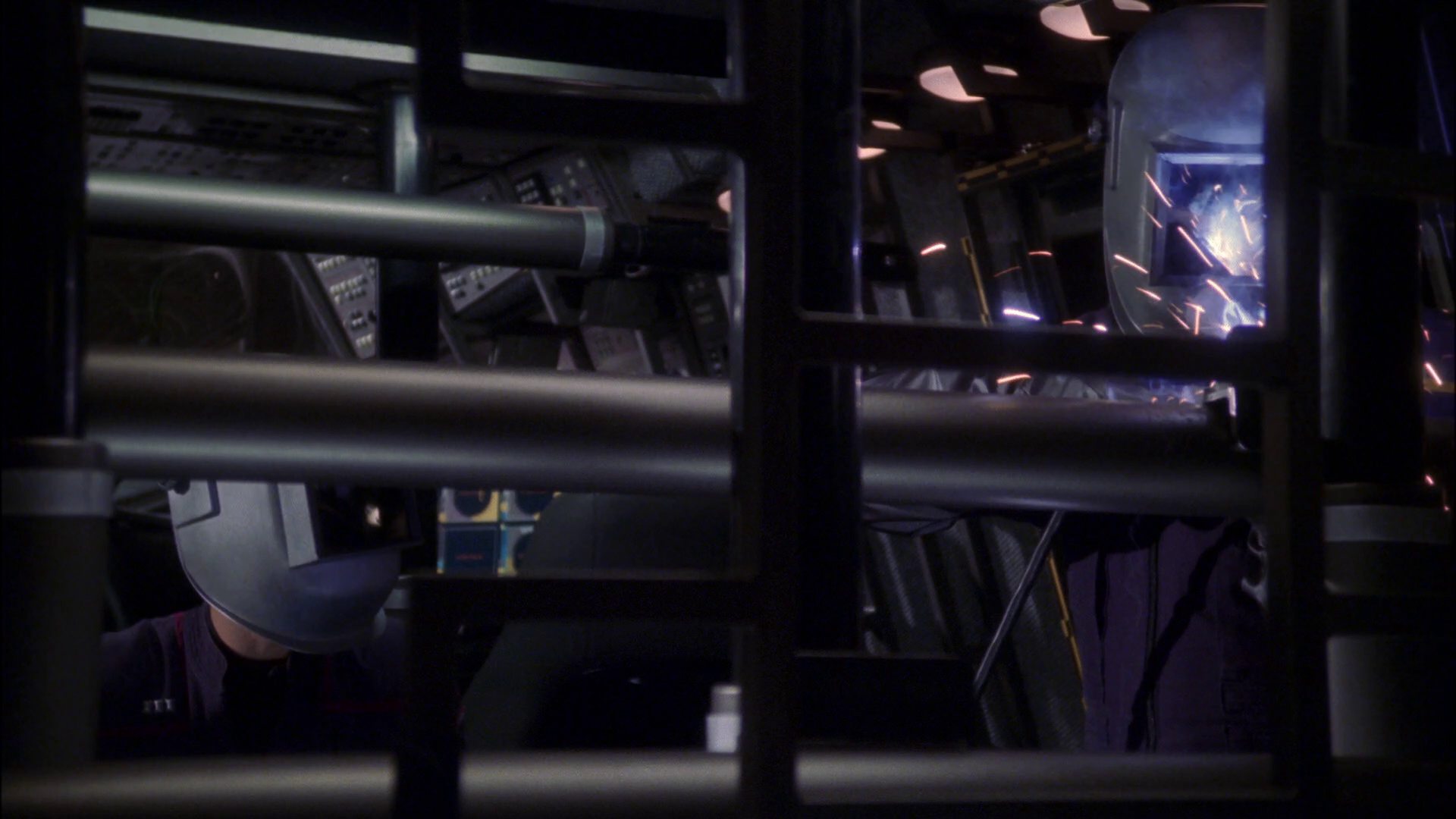 extant_StarTrek_ENT_1x14-SleepingDogs_2289.jpg