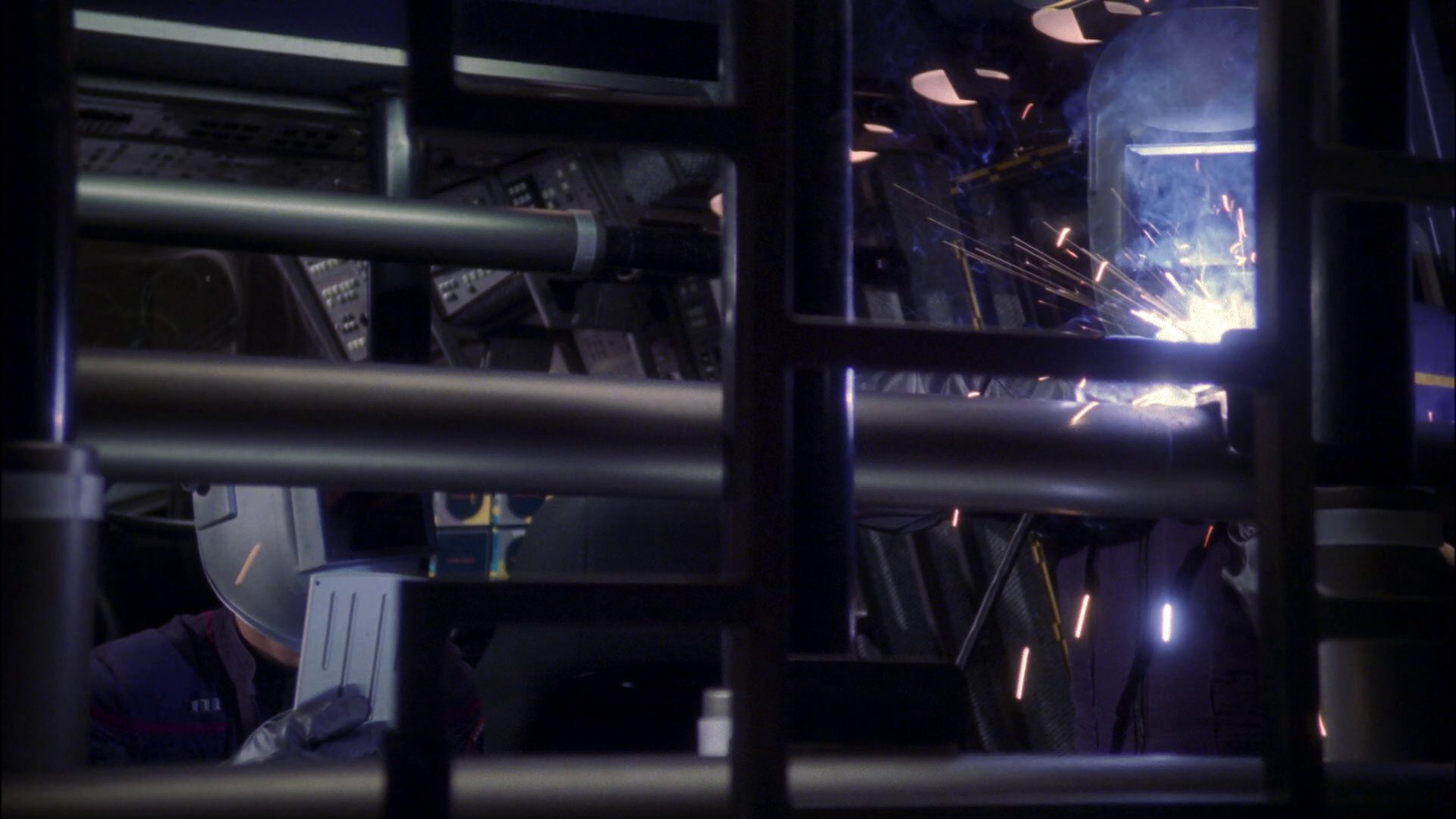 extant_StarTrek_ENT_1x14-SleepingDogs_2294.jpg
