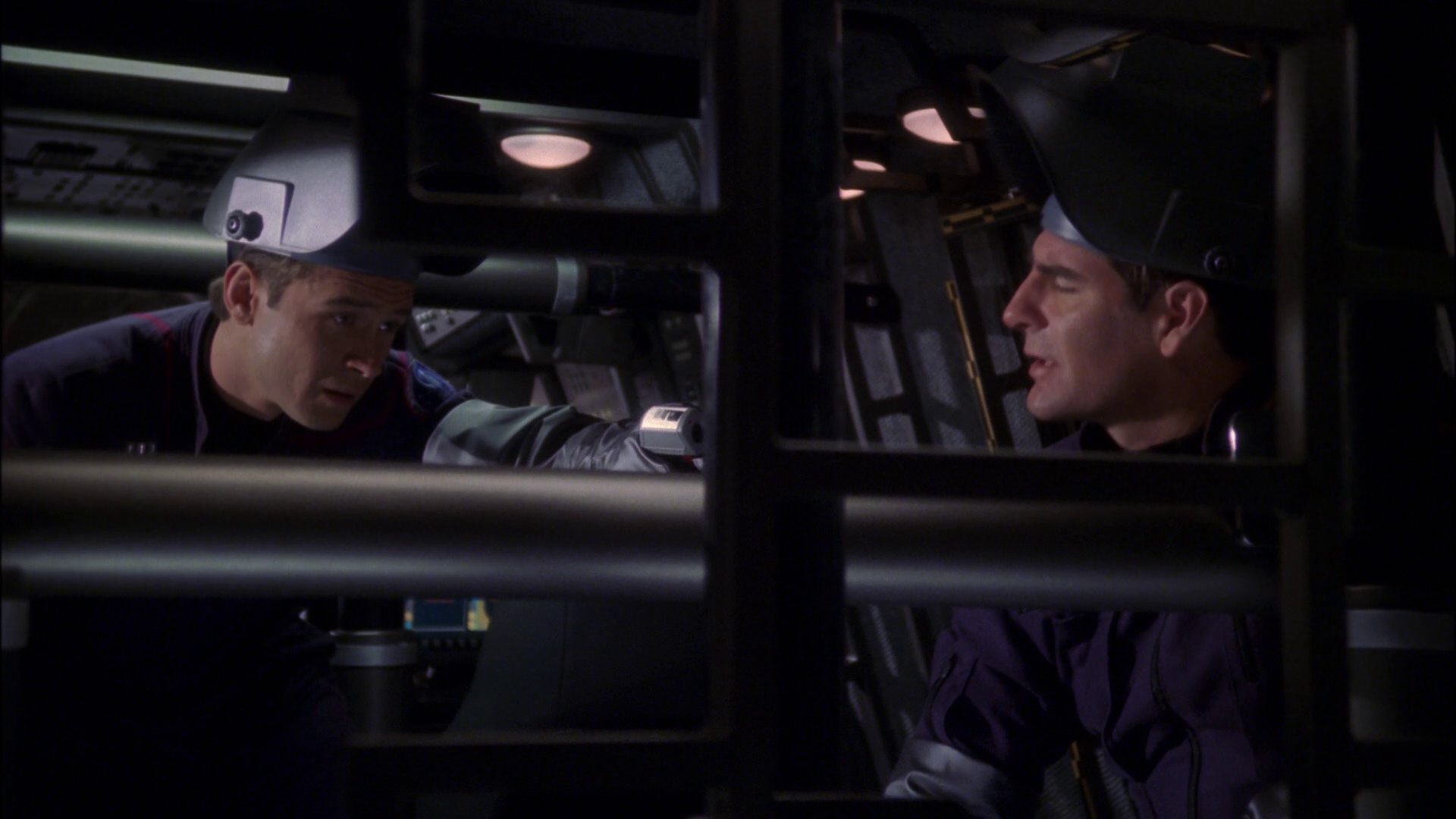 extant_StarTrek_ENT_1x14-SleepingDogs_2304.jpg