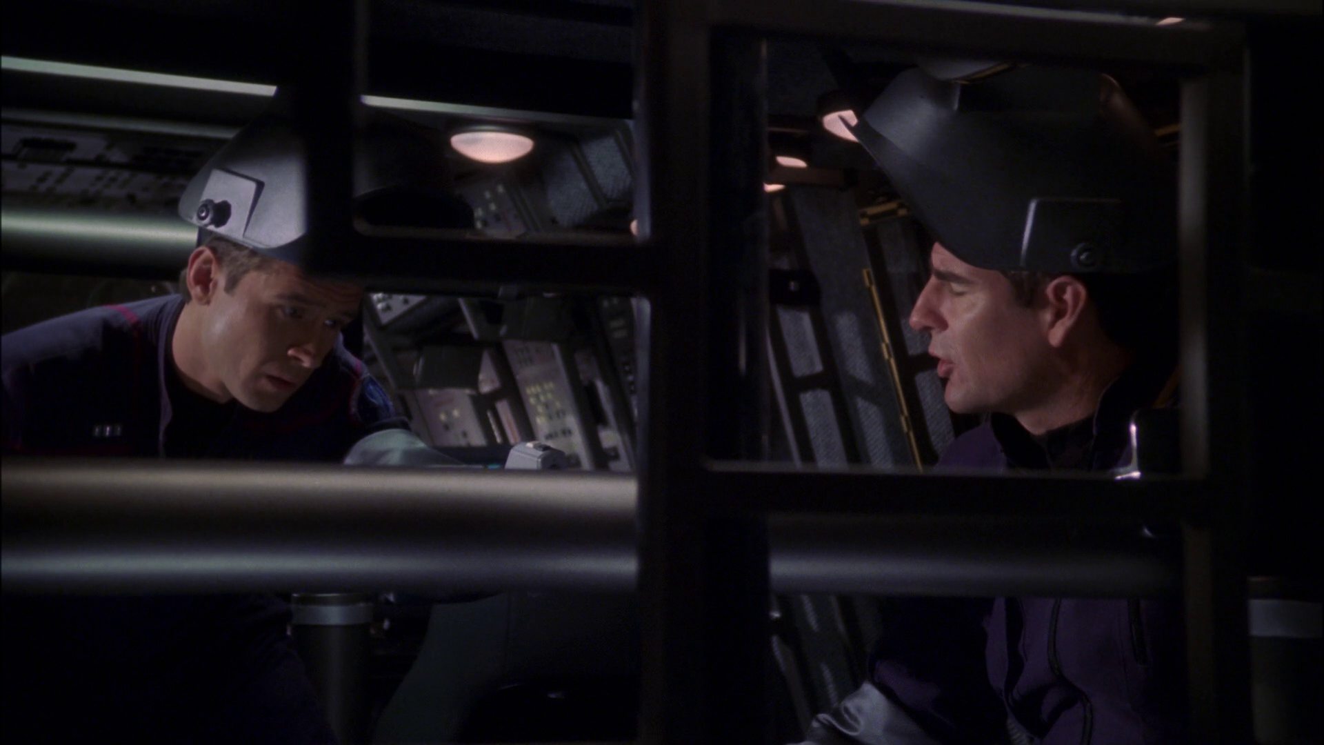 extant_StarTrek_ENT_1x14-SleepingDogs_2306.jpg