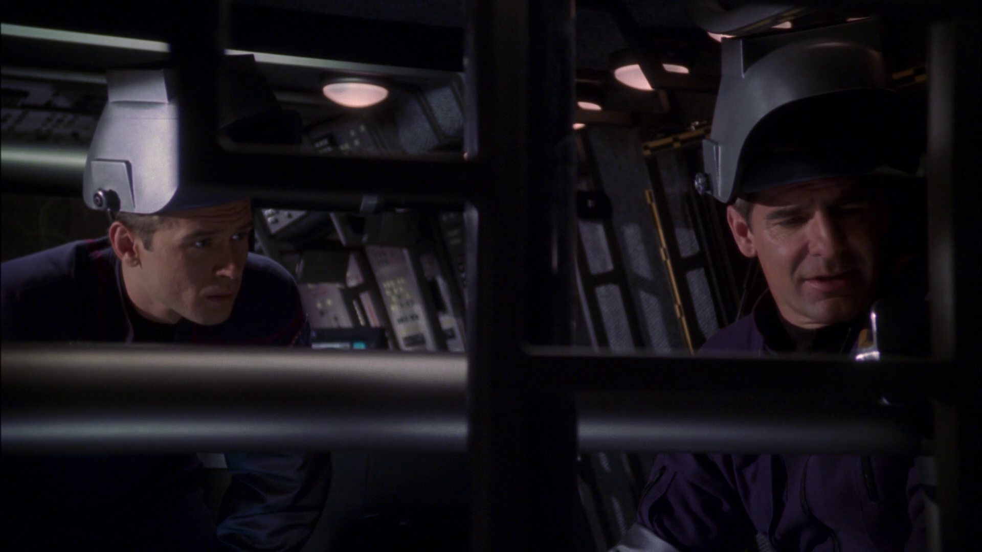 extant_StarTrek_ENT_1x14-SleepingDogs_2313.jpg