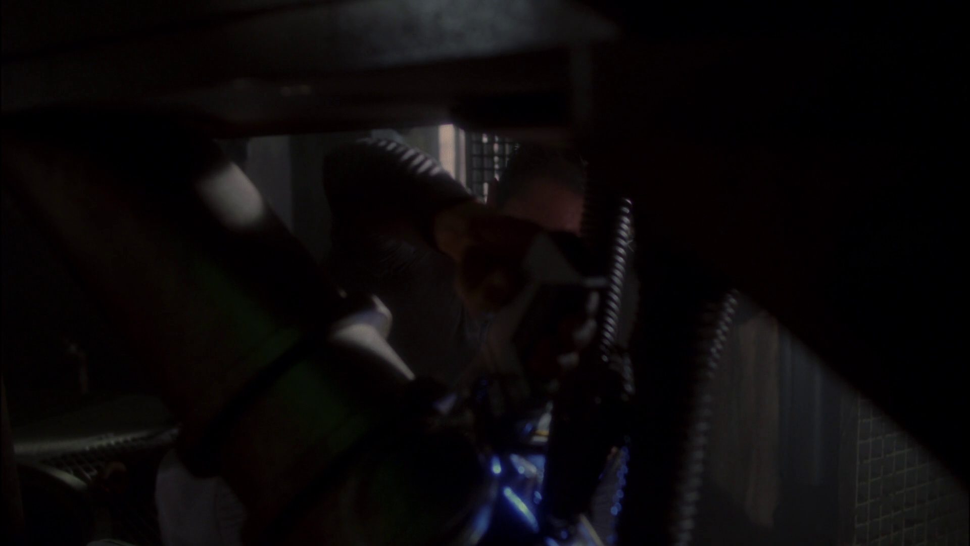 extant_StarTrek_ENT_1x14-SleepingDogs_2336.jpg