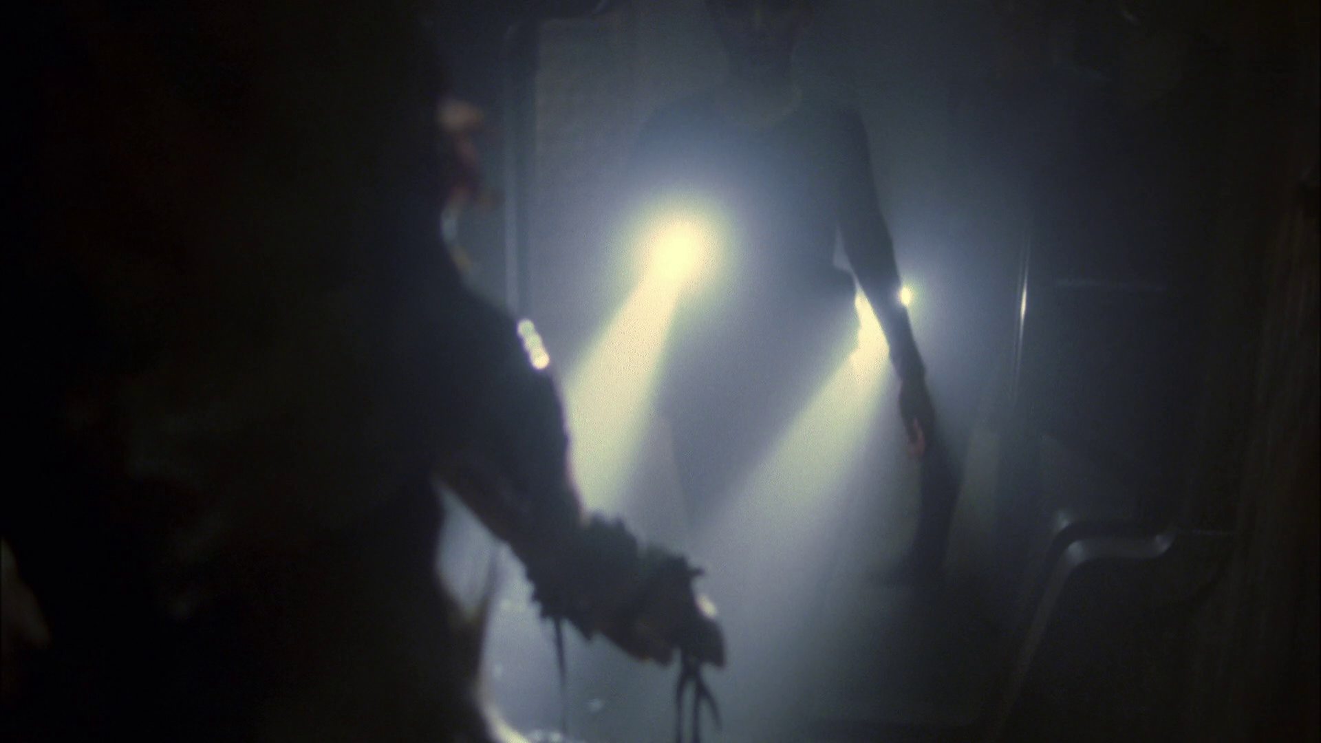 extant_StarTrek_ENT_1x14-SleepingDogs_2392.jpg