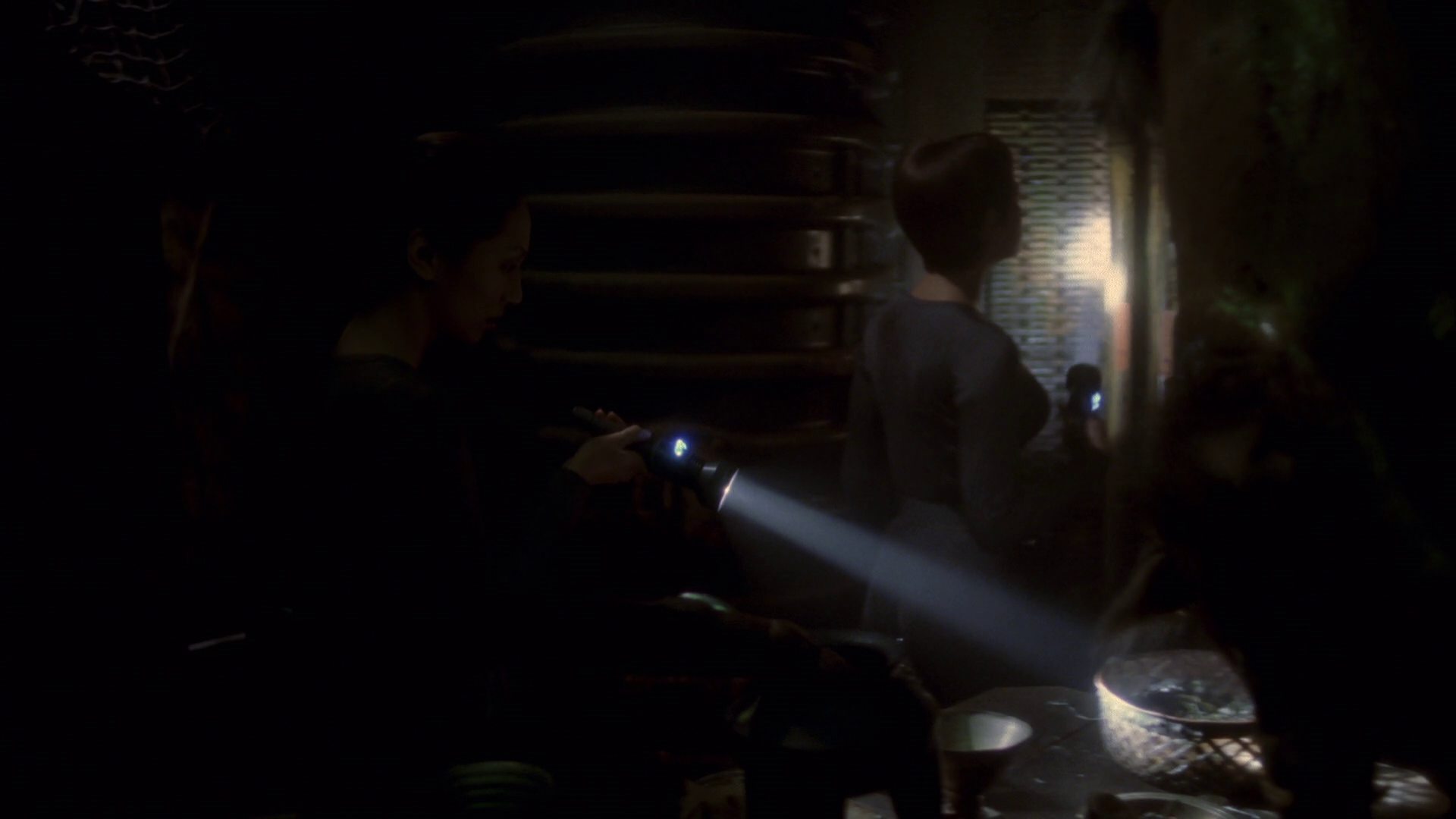 extant_StarTrek_ENT_1x14-SleepingDogs_2425.jpg