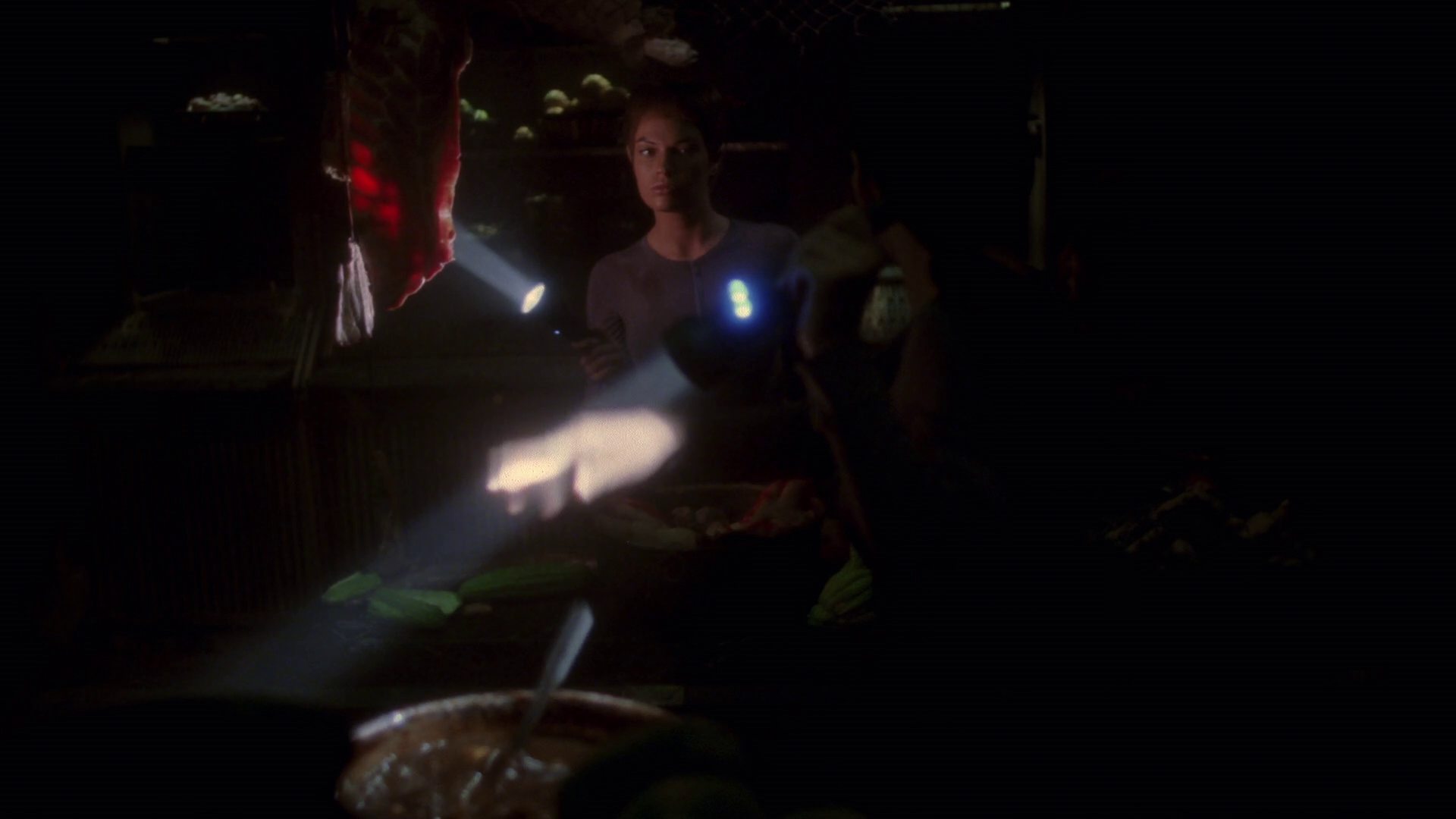 extant_StarTrek_ENT_1x14-SleepingDogs_2452.jpg