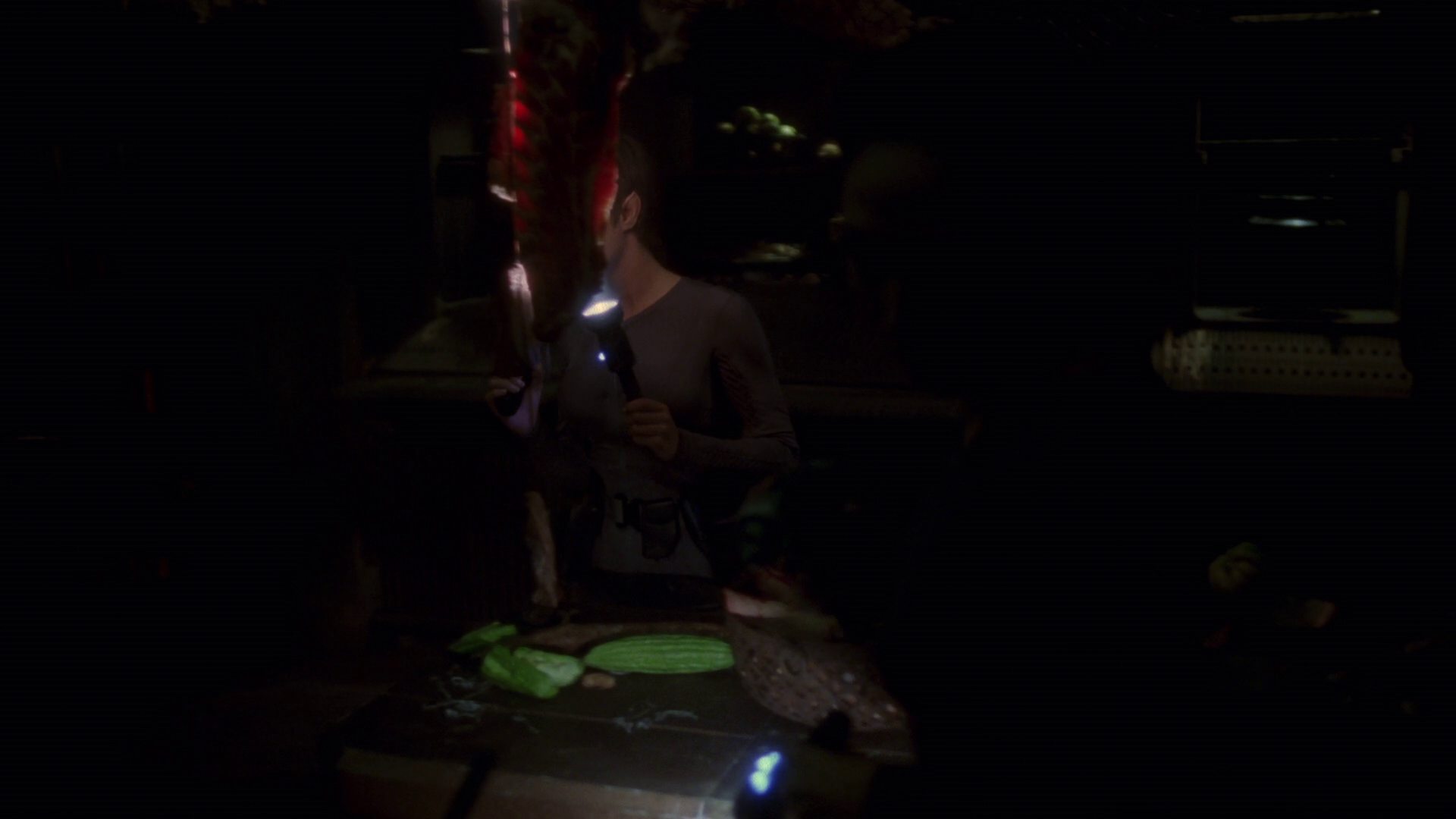 extant_StarTrek_ENT_1x14-SleepingDogs_2464.jpg