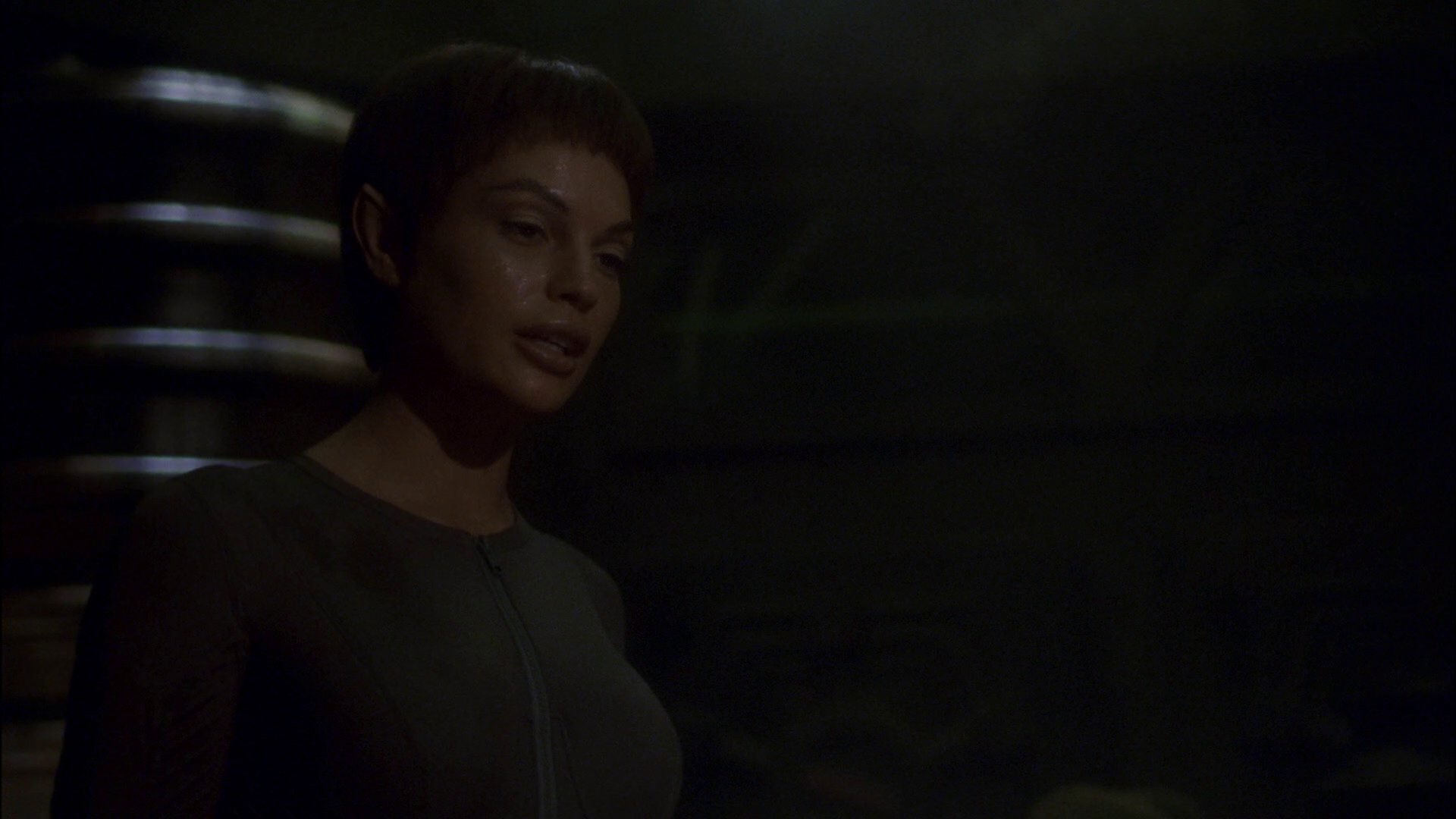 extant_StarTrek_ENT_1x14-SleepingDogs_2527.jpg