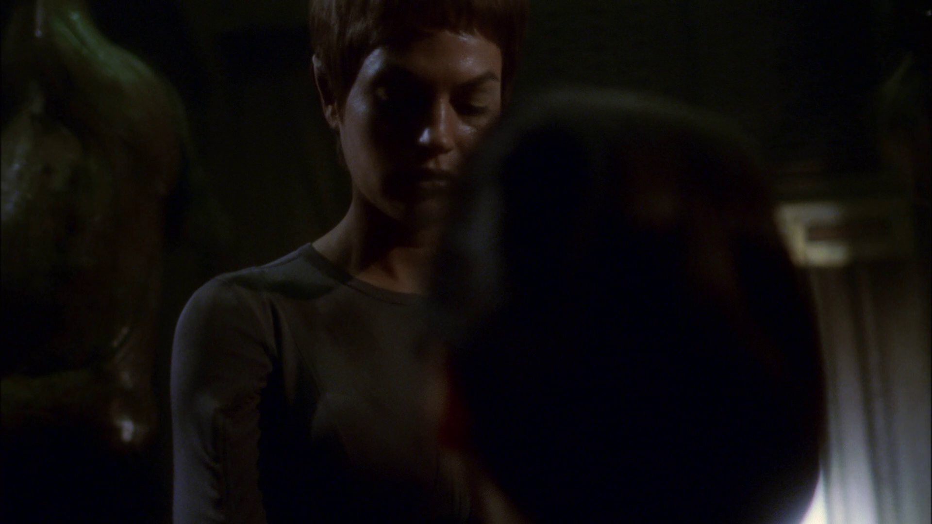 extant_StarTrek_ENT_1x14-SleepingDogs_2579.jpg