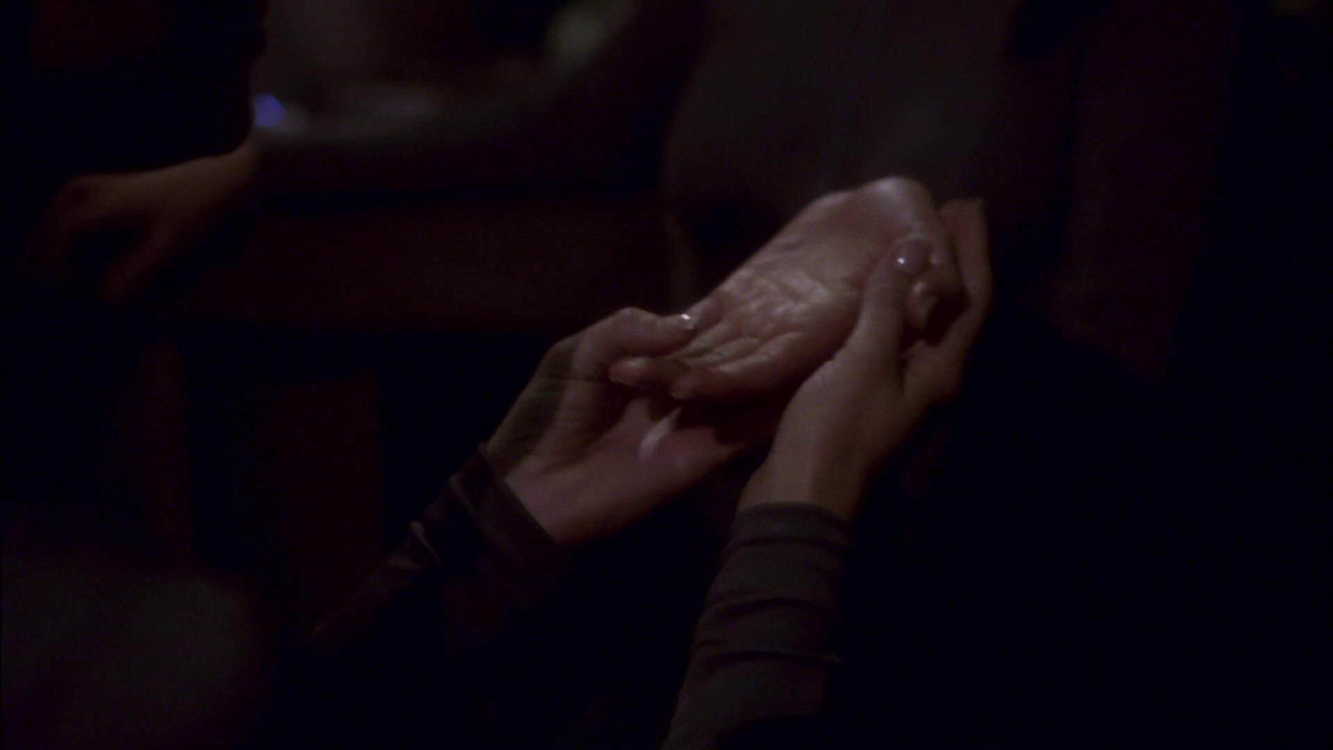 extant_StarTrek_ENT_1x14-SleepingDogs_2595.jpg