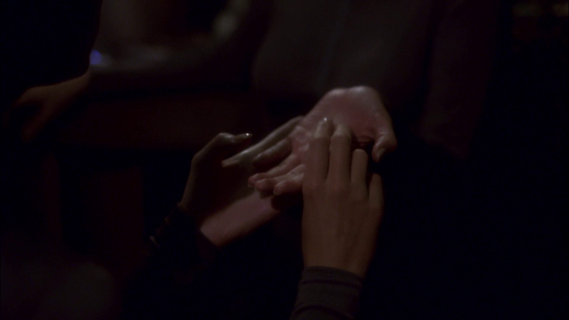 extant_StarTrek_ENT_1x14-SleepingDogs_2615.jpg