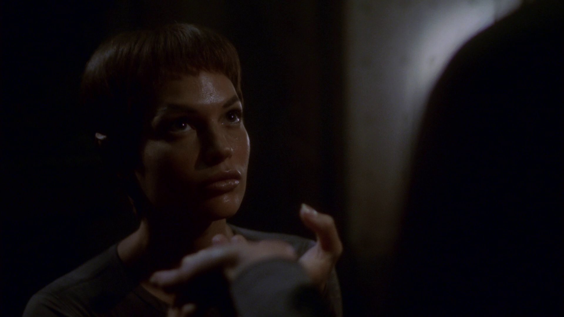 extant_StarTrek_ENT_1x14-SleepingDogs_2633.jpg