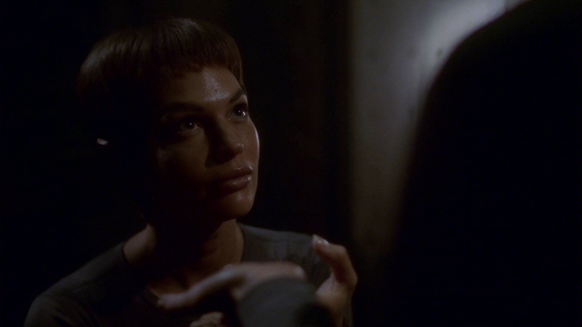 extant_StarTrek_ENT_1x14-SleepingDogs_2676.jpg