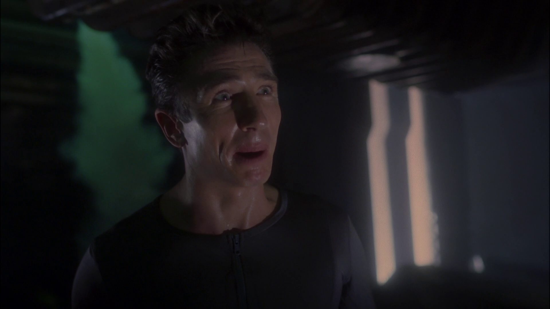 extant_StarTrek_ENT_1x14-SleepingDogs_2748.jpg