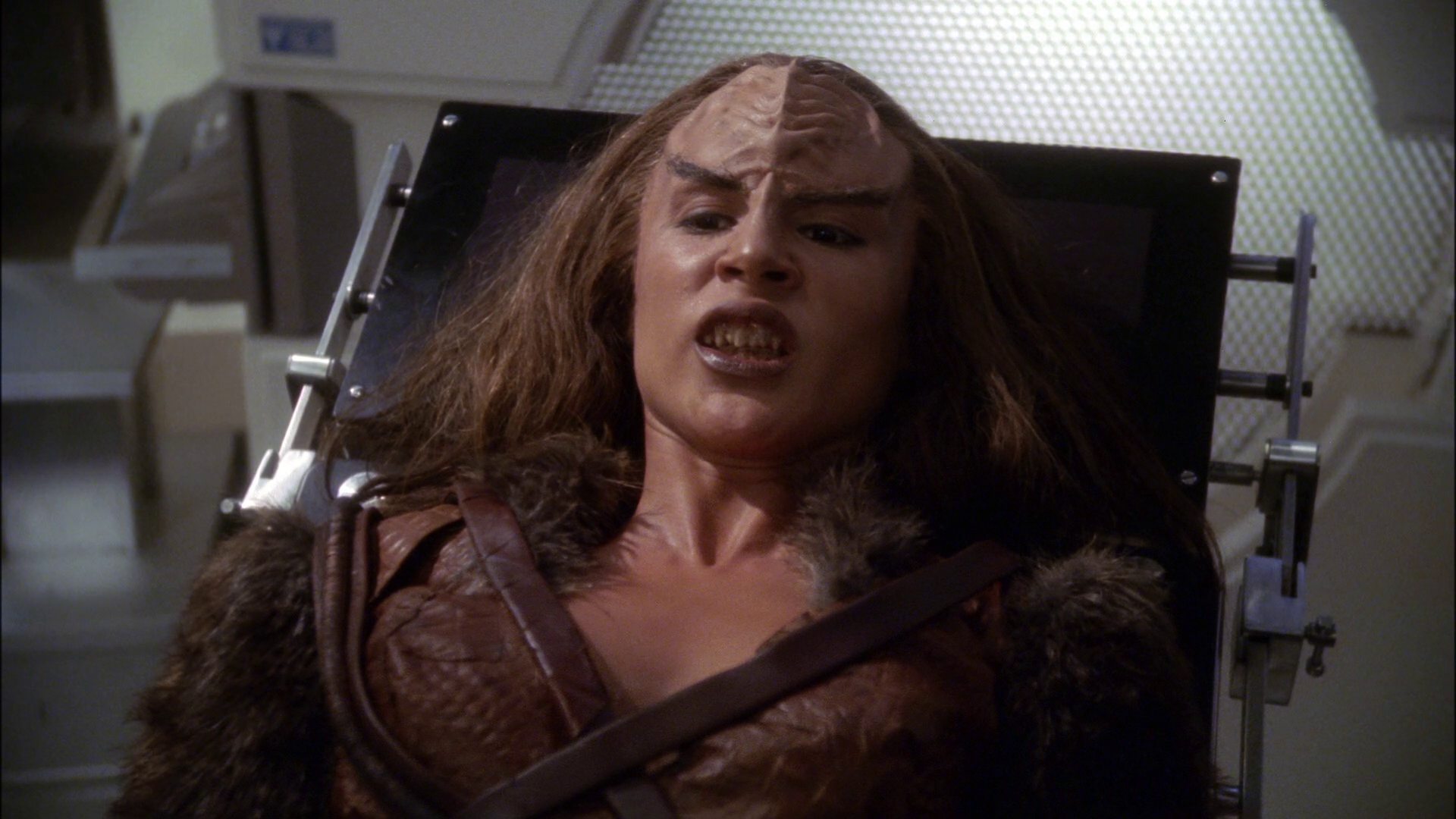 extant_StarTrek_ENT_1x14-SleepingDogs_2867.jpg