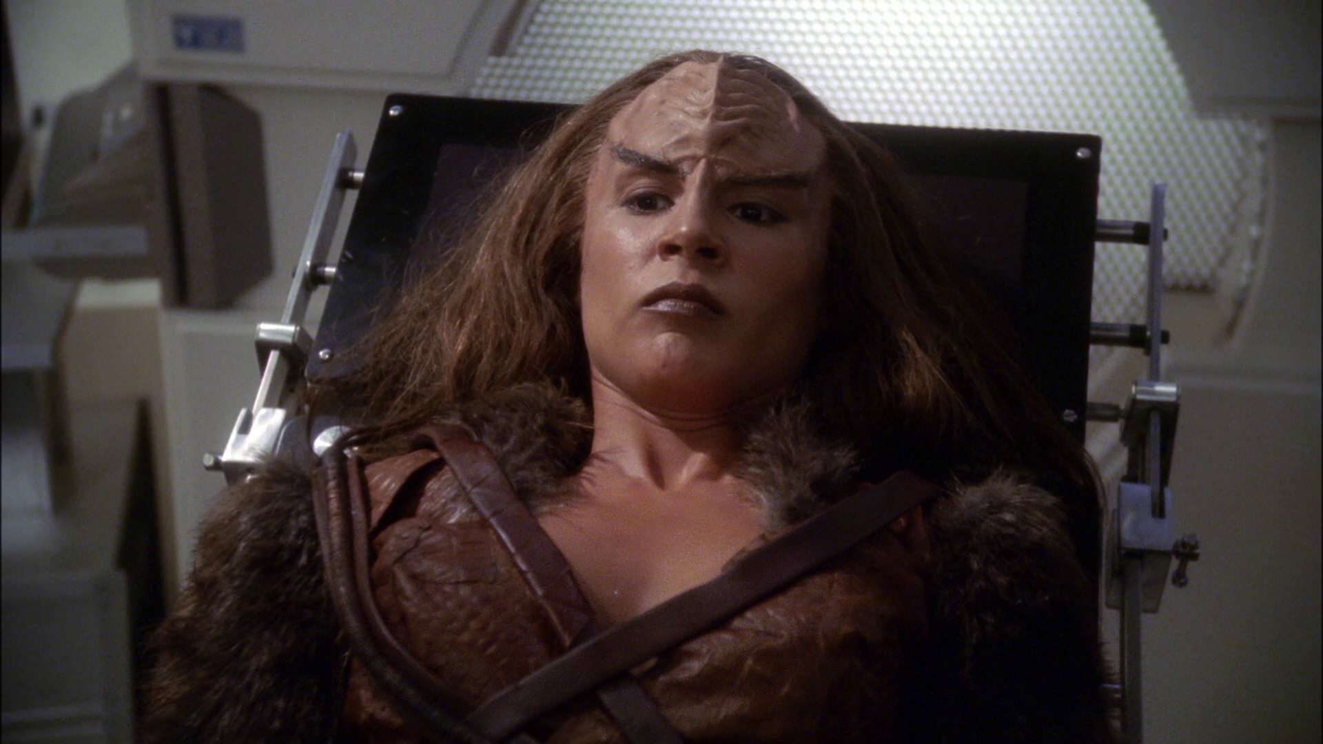 extant_StarTrek_ENT_1x14-SleepingDogs_2868.jpg