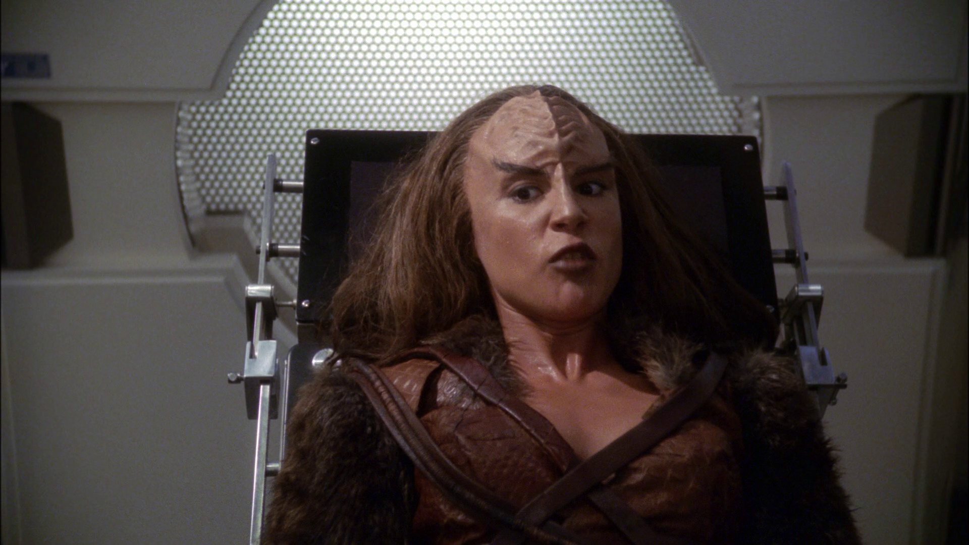 extant_StarTrek_ENT_1x14-SleepingDogs_2906.jpg