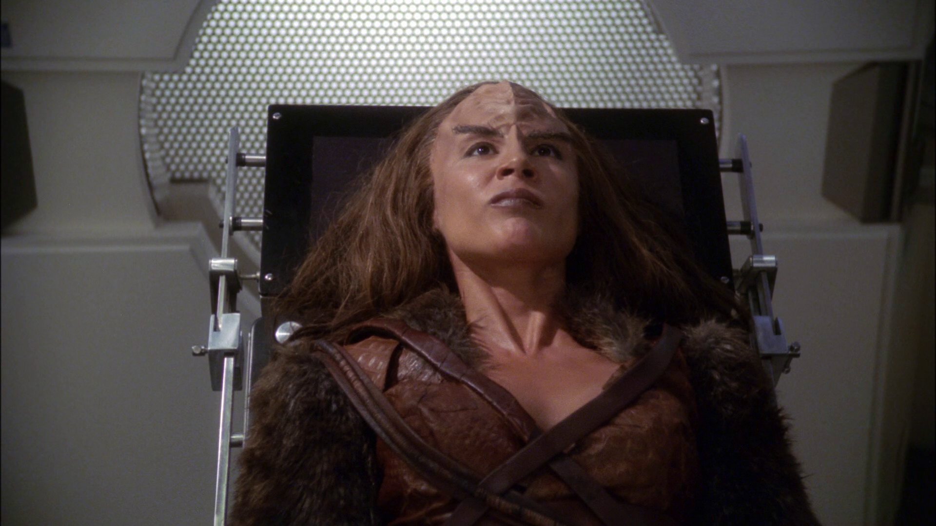 extant_StarTrek_ENT_1x14-SleepingDogs_2915.jpg