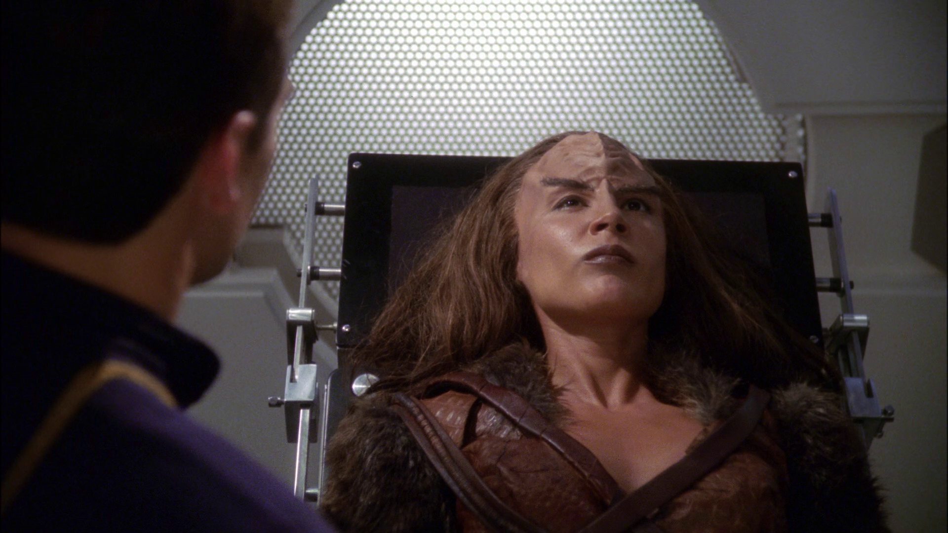extant_StarTrek_ENT_1x14-SleepingDogs_2930.jpg