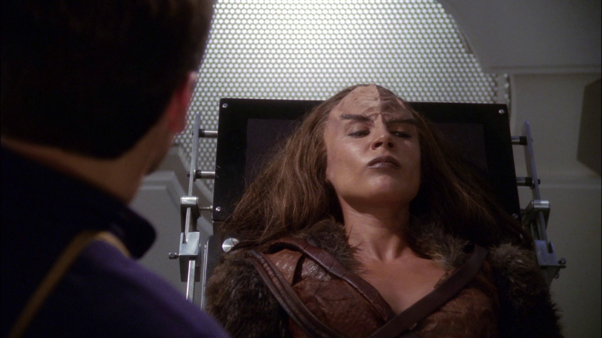 extant_StarTrek_ENT_1x14-SleepingDogs_2946.jpg