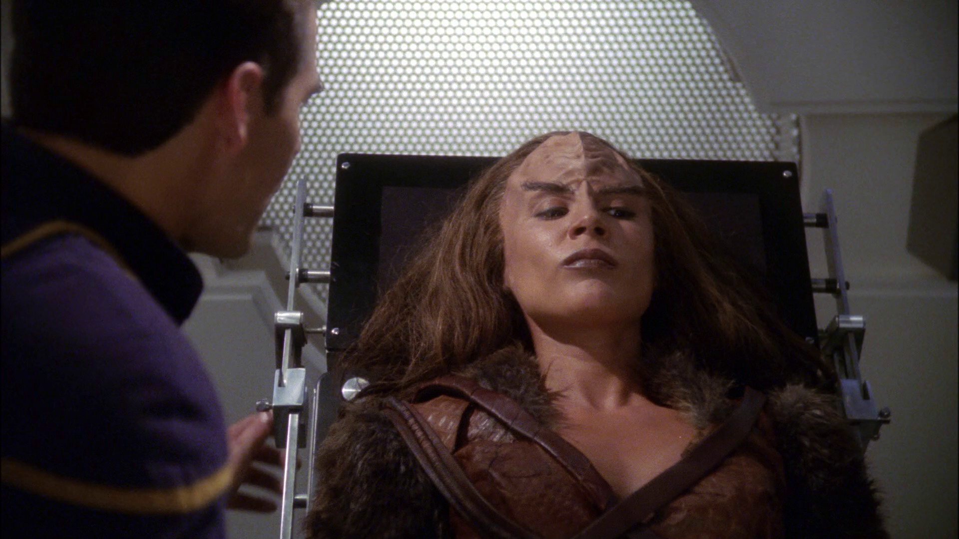 extant_StarTrek_ENT_1x14-SleepingDogs_2964.jpg