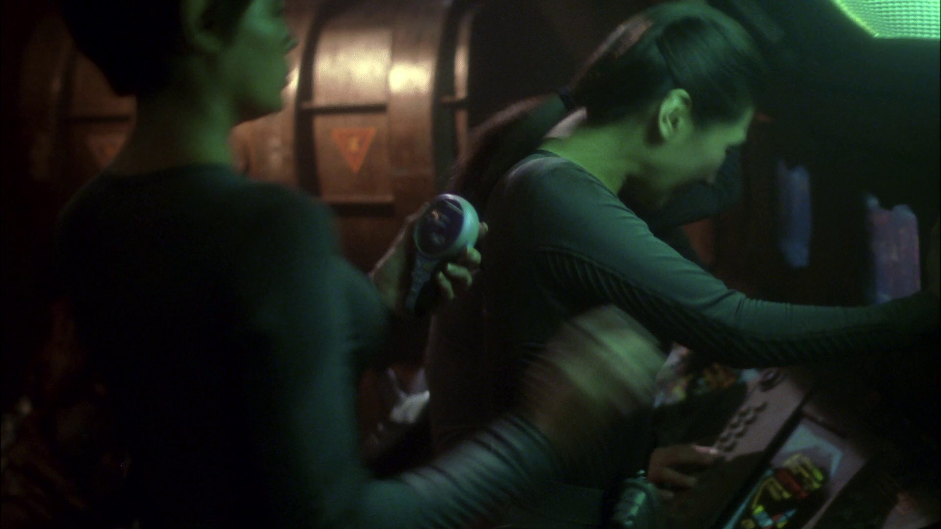 extant_StarTrek_ENT_1x14-SleepingDogs_3022.jpg