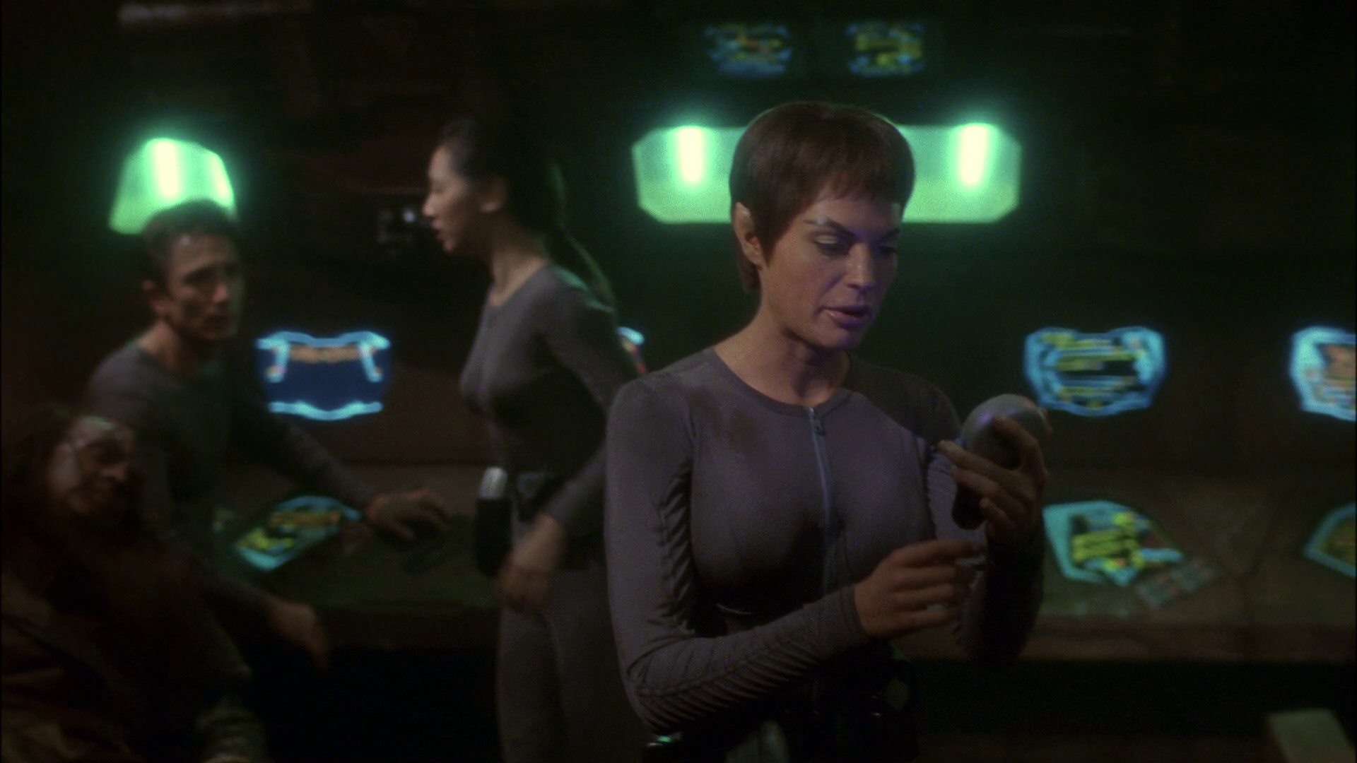 extant_StarTrek_ENT_1x14-SleepingDogs_3027.jpg