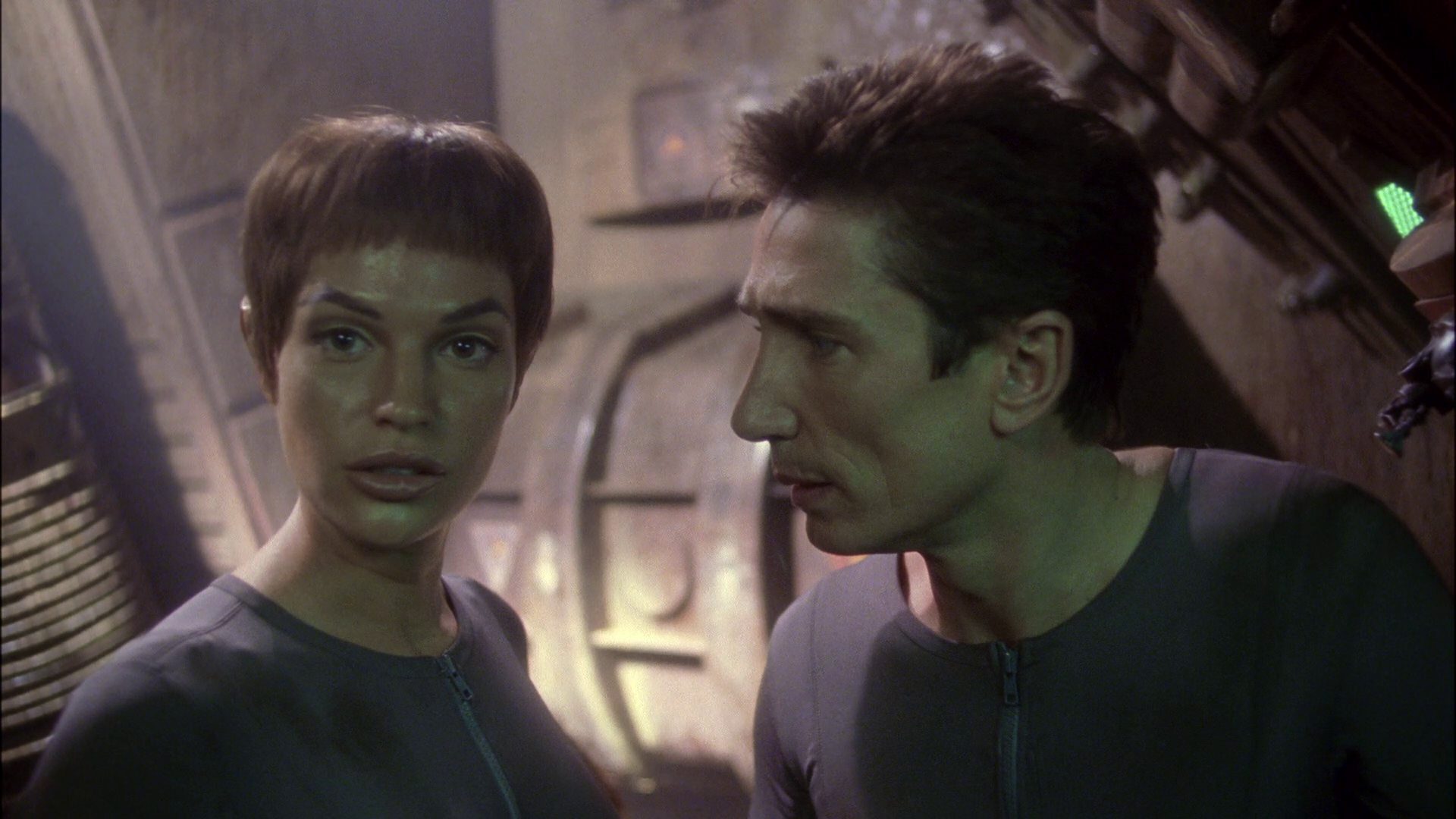 extant_StarTrek_ENT_1x14-SleepingDogs_3150.jpg