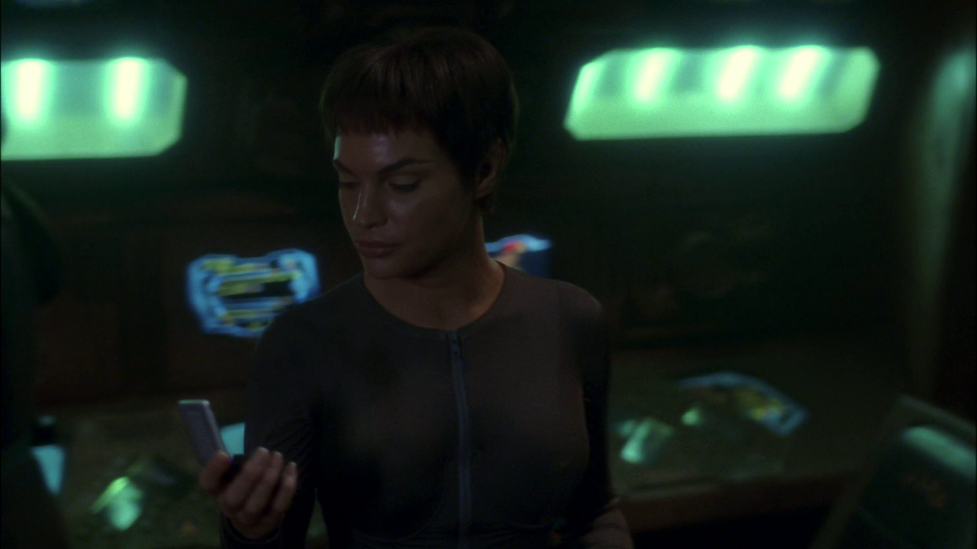 extant_StarTrek_ENT_1x14-SleepingDogs_3237.jpg