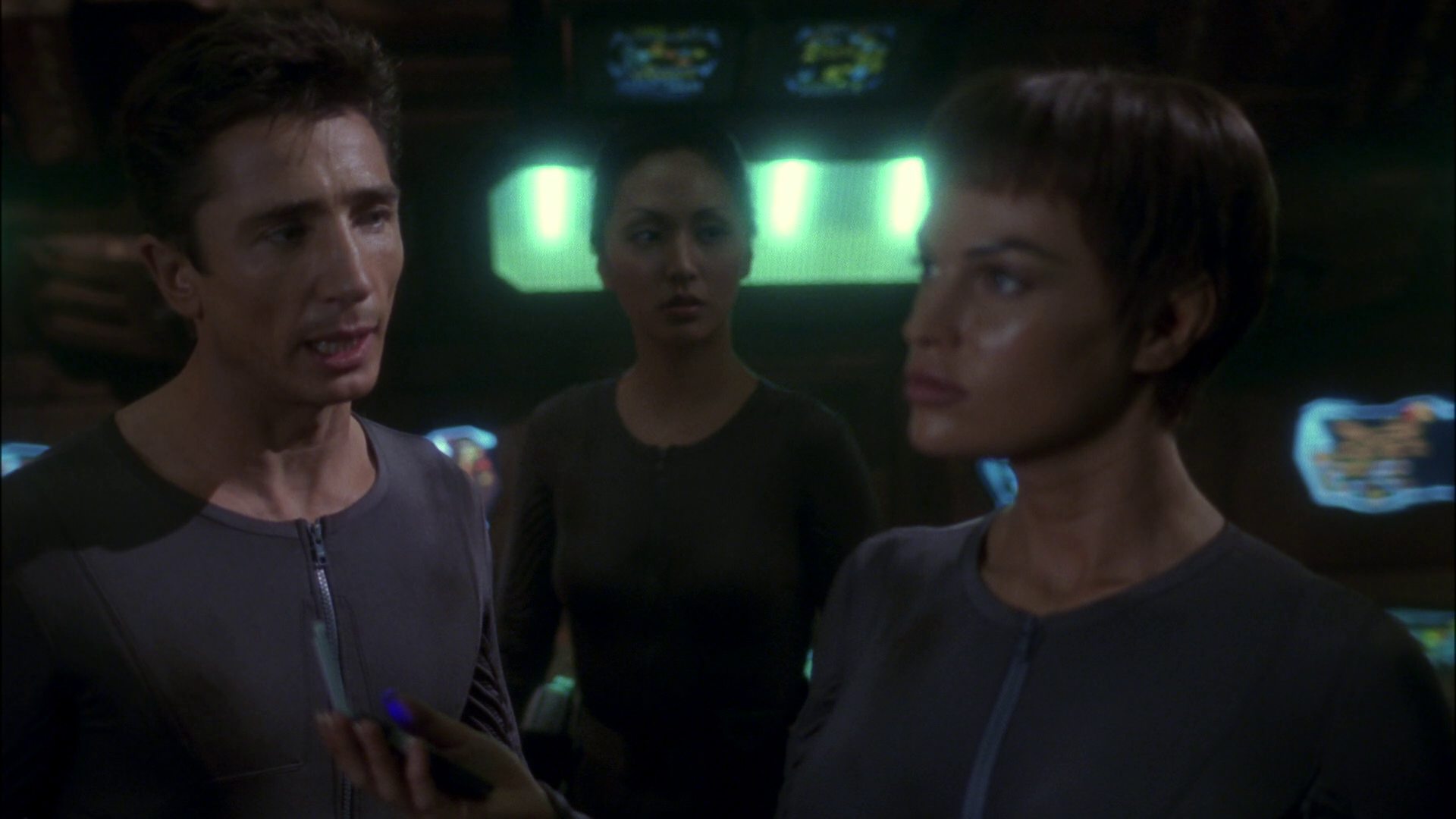 extant_StarTrek_ENT_1x14-SleepingDogs_3247.jpg