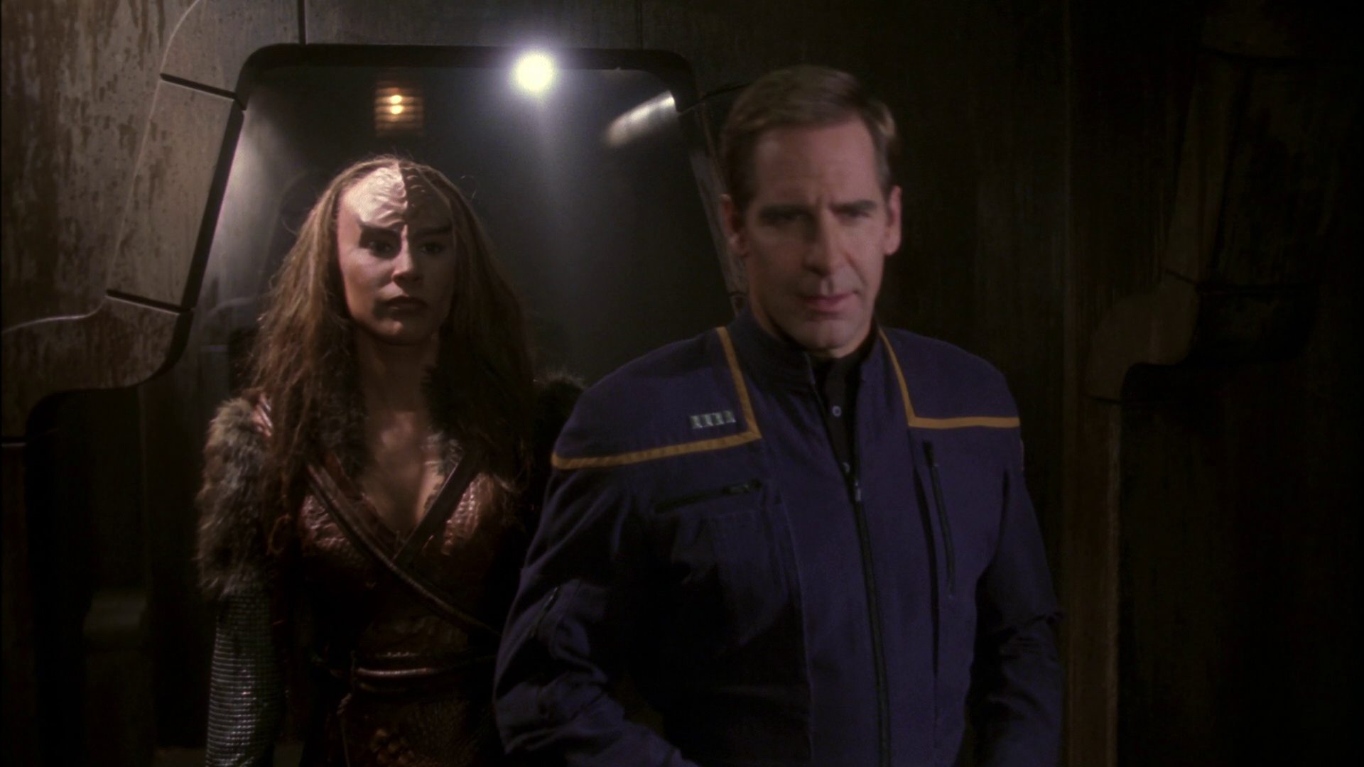 extant_StarTrek_ENT_1x14-SleepingDogs_3272.jpg