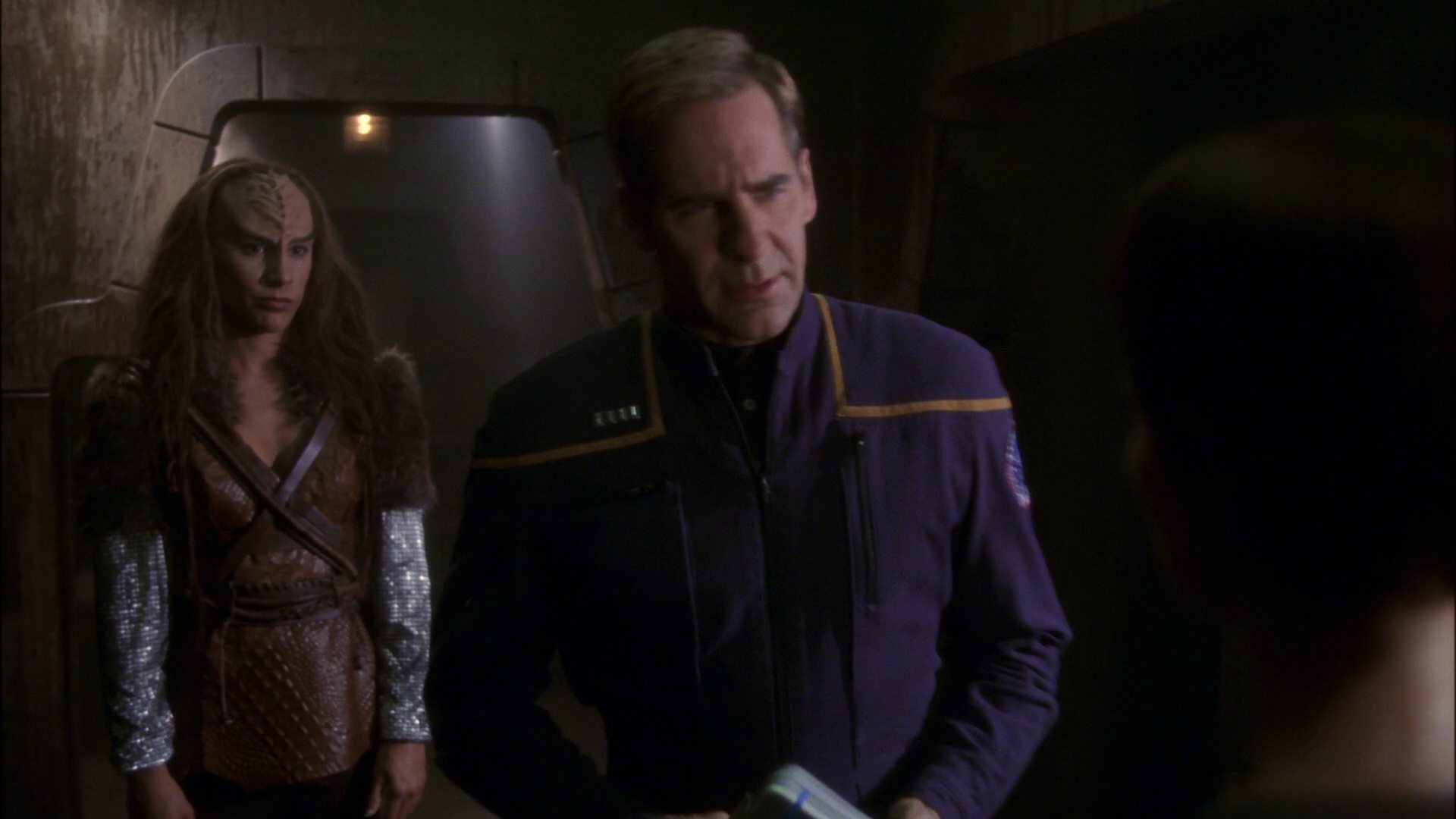 extant_StarTrek_ENT_1x14-SleepingDogs_3287.jpg