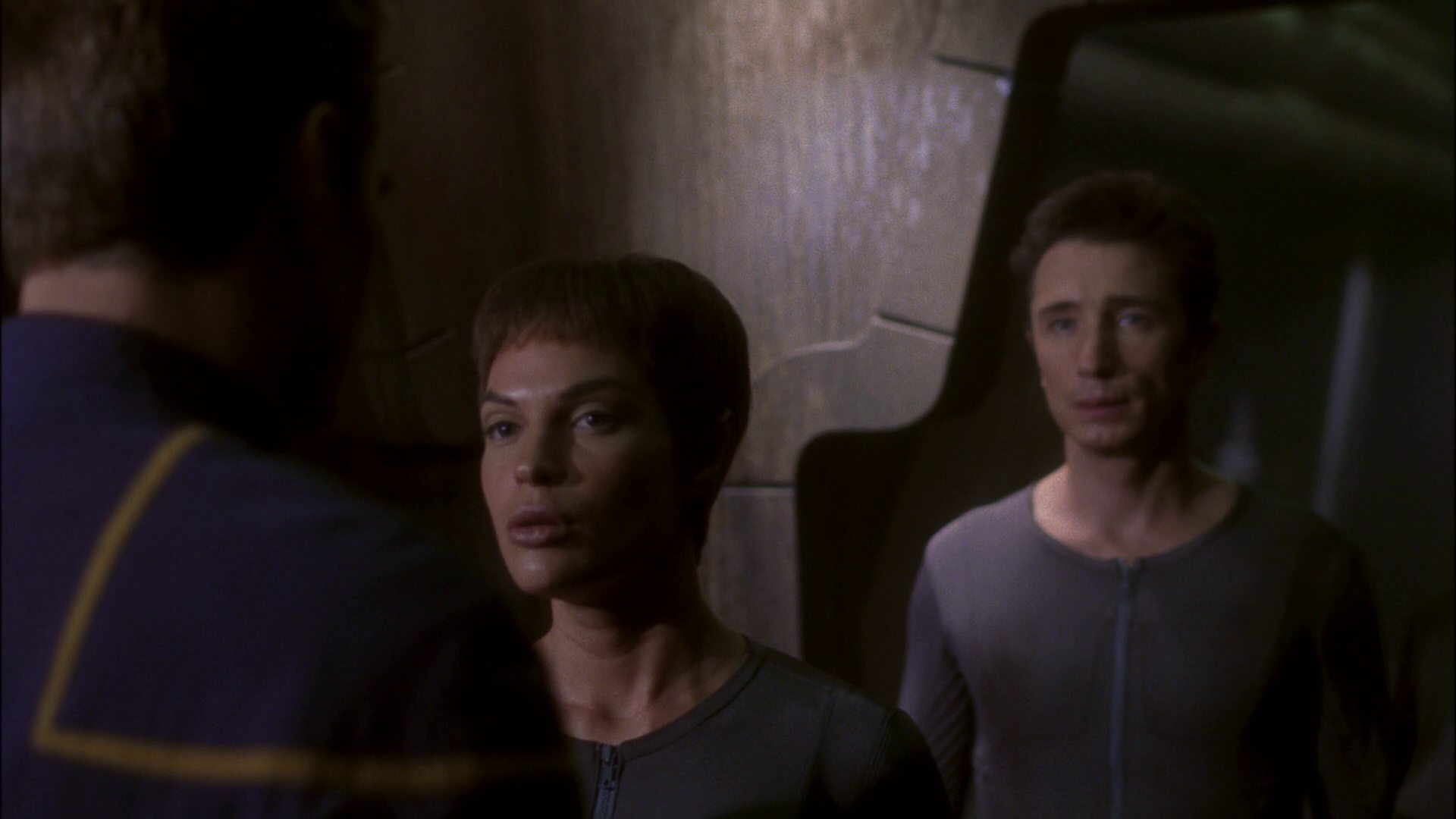 extant_StarTrek_ENT_1x14-SleepingDogs_3294.jpg