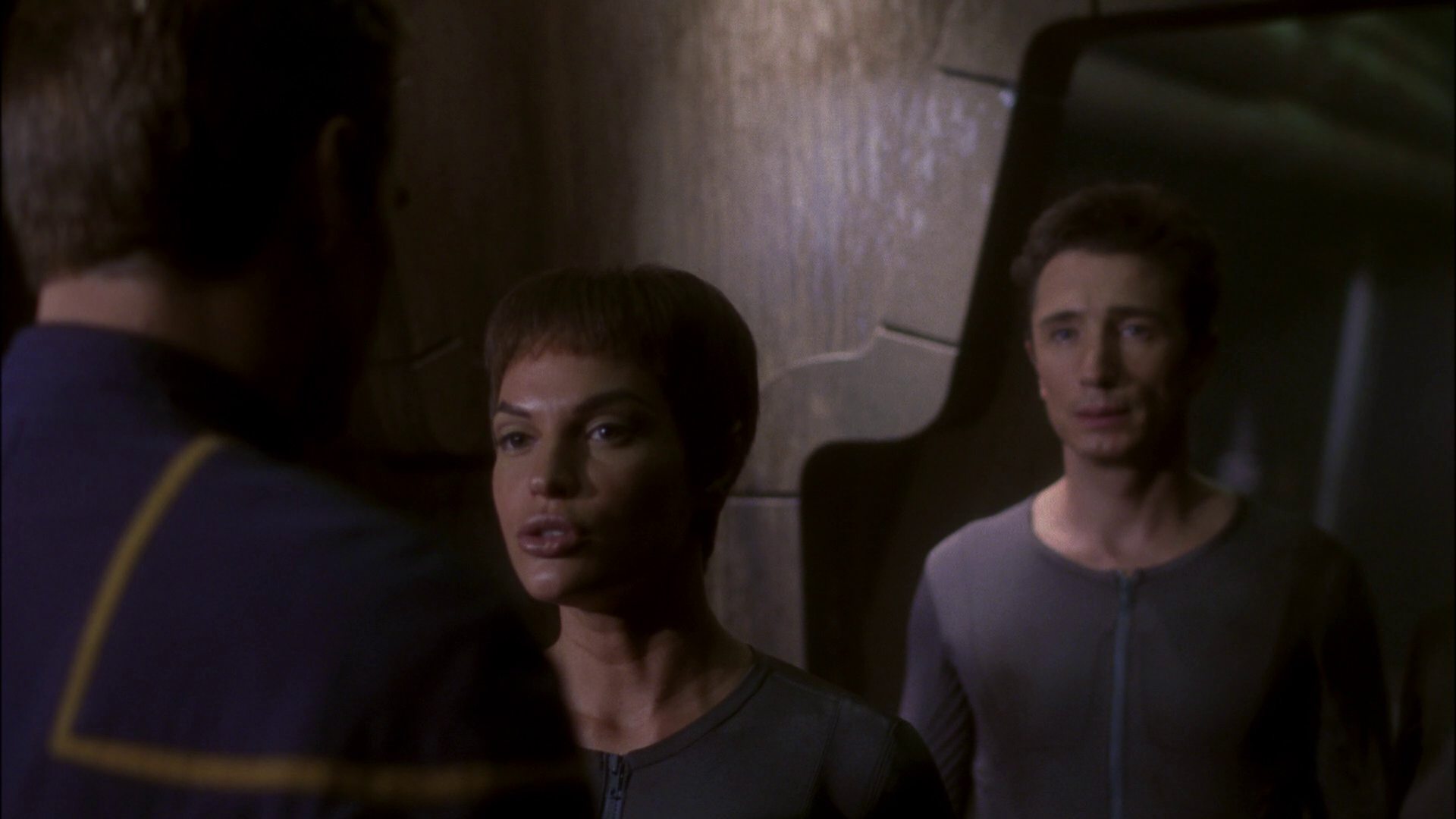 extant_StarTrek_ENT_1x14-SleepingDogs_3295.jpg