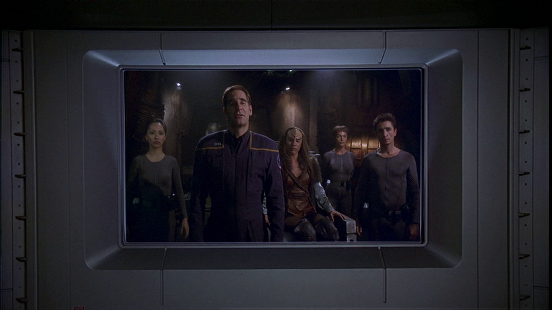 extant_StarTrek_ENT_1x14-SleepingDogs_3355.jpg