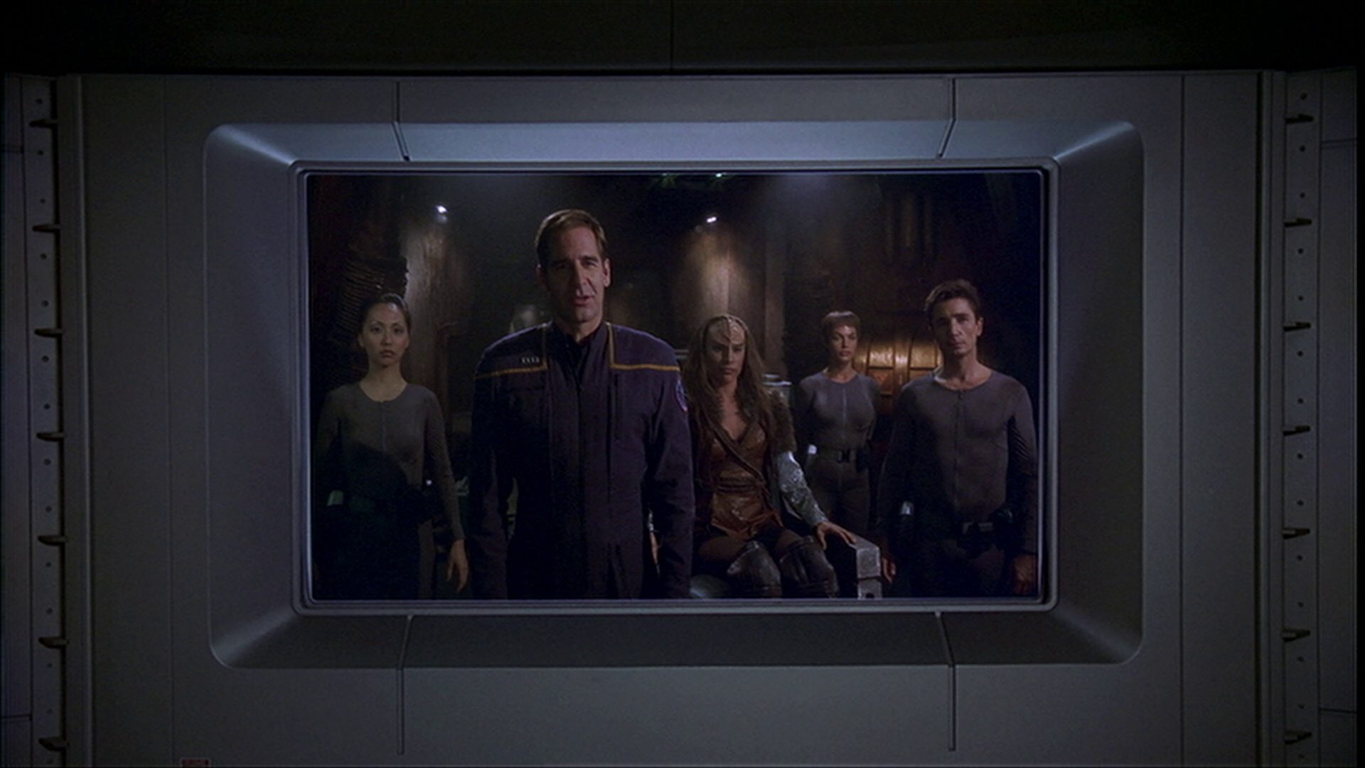 extant_StarTrek_ENT_1x14-SleepingDogs_3357.jpg