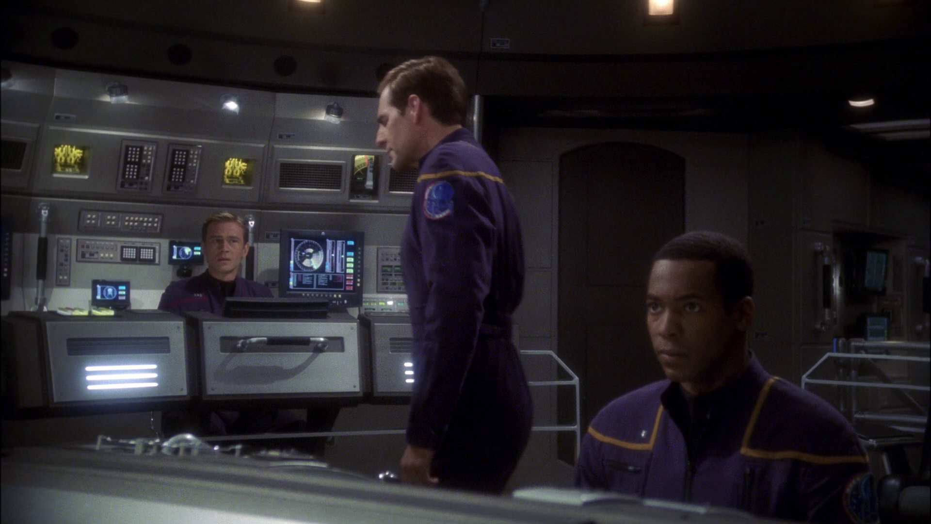 extant_StarTrek_ENT_1x14-SleepingDogs_3438.jpg