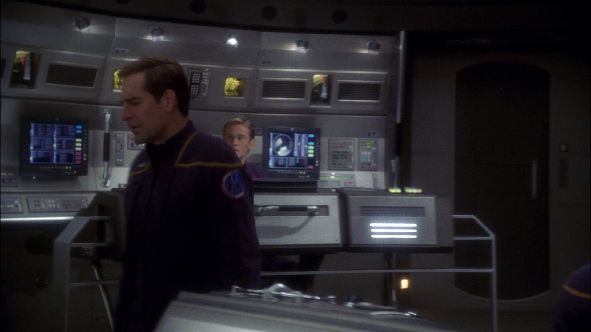 extant_StarTrek_ENT_1x14-SleepingDogs_3440.jpg