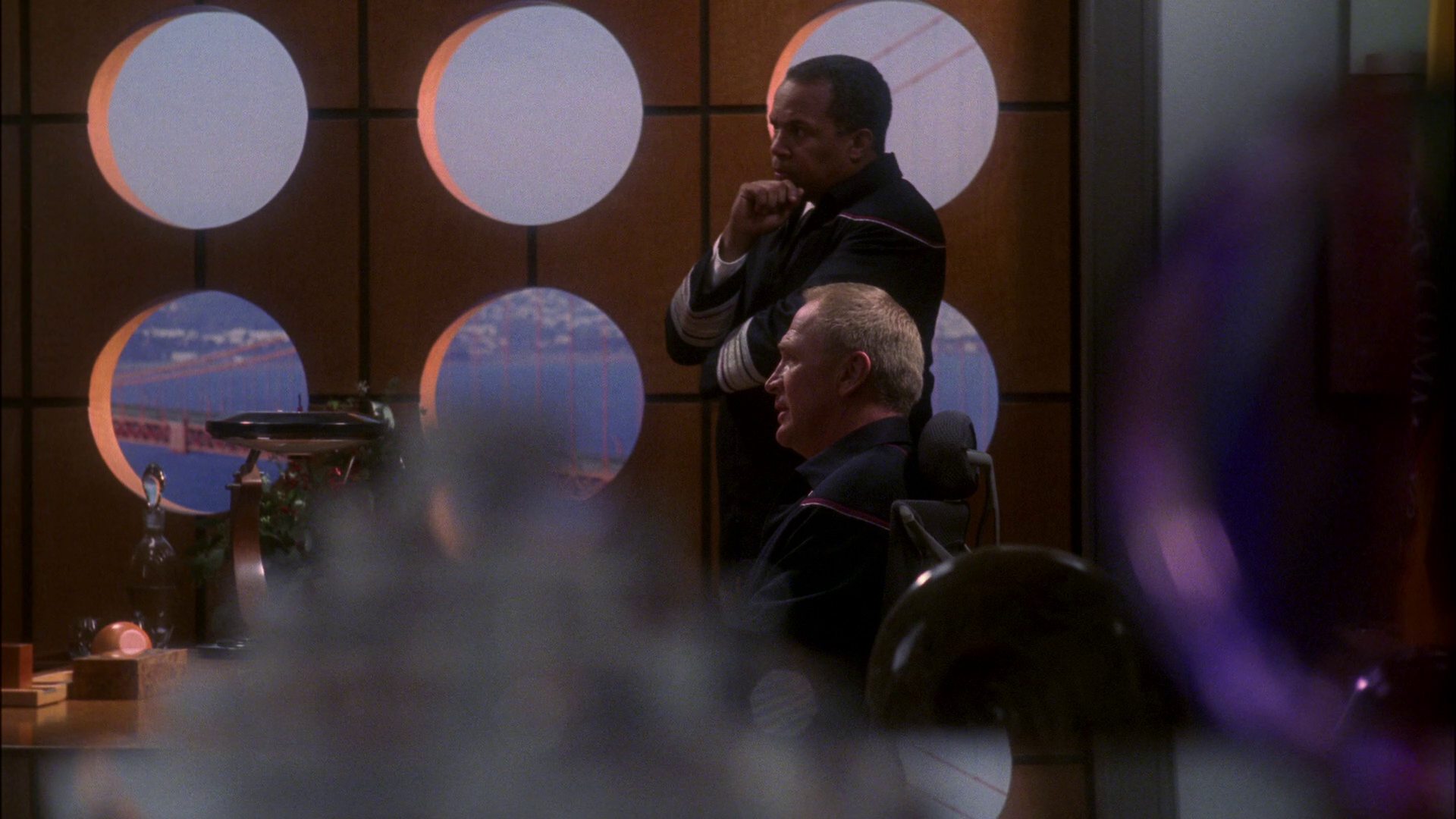 extant_StarTrek_ENT_1x15-ShadowsOfPJem_0027.jpg