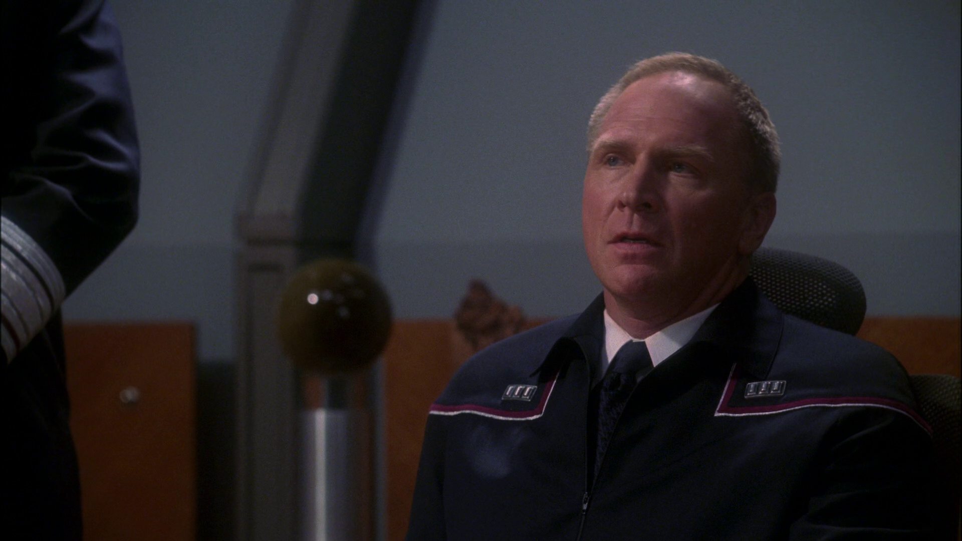 extant_StarTrek_ENT_1x15-ShadowsOfPJem_0087.jpg