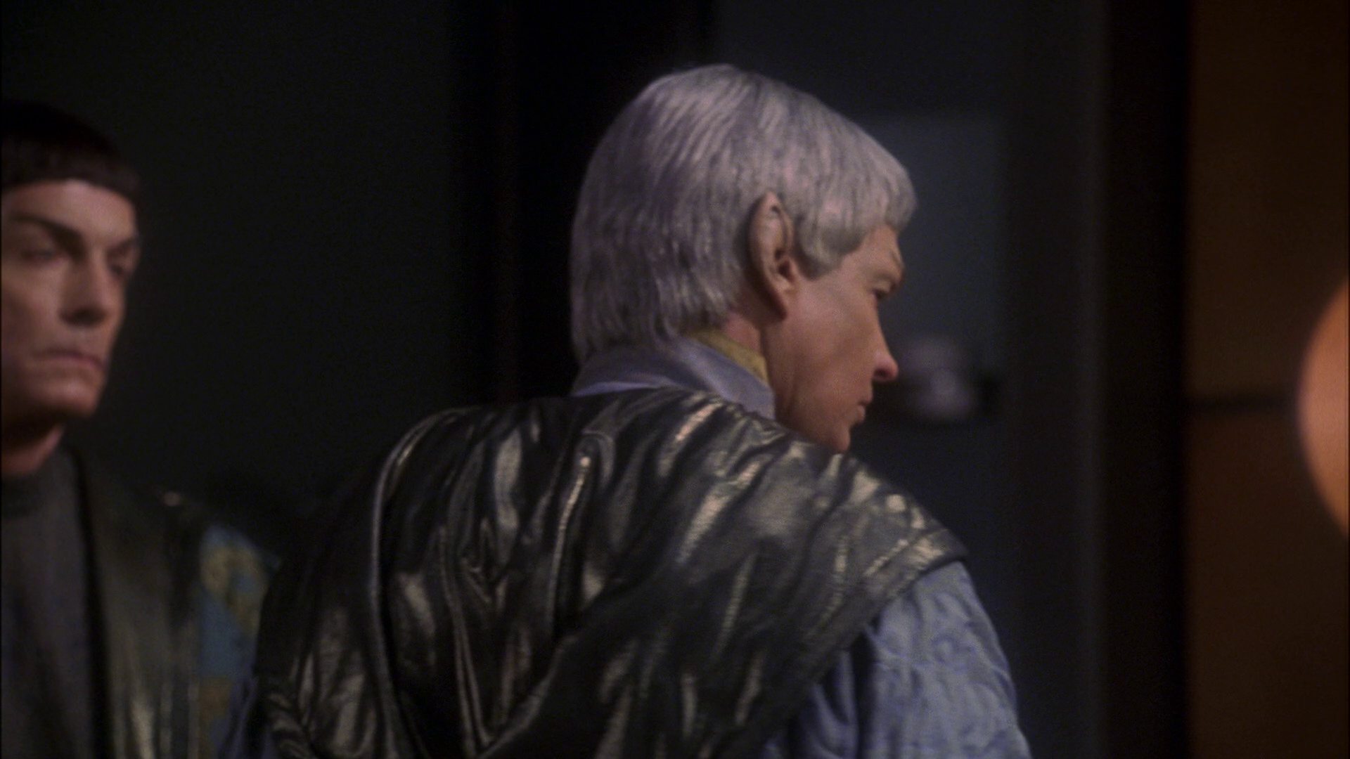 extant_StarTrek_ENT_1x15-ShadowsOfPJem_0100.jpg