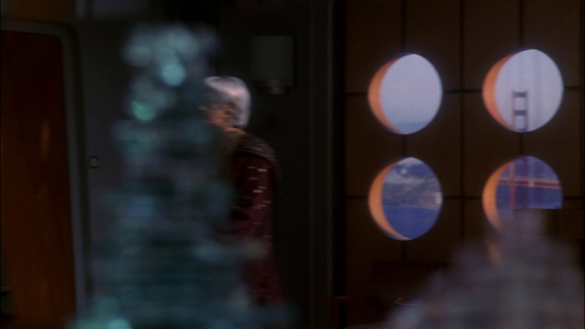 extant_StarTrek_ENT_1x15-ShadowsOfPJem_0132.jpg