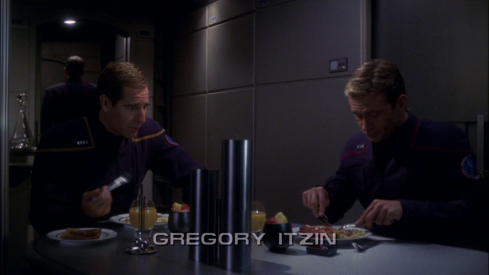 extant_StarTrek_ENT_1x15-ShadowsOfPJem_0285.jpg