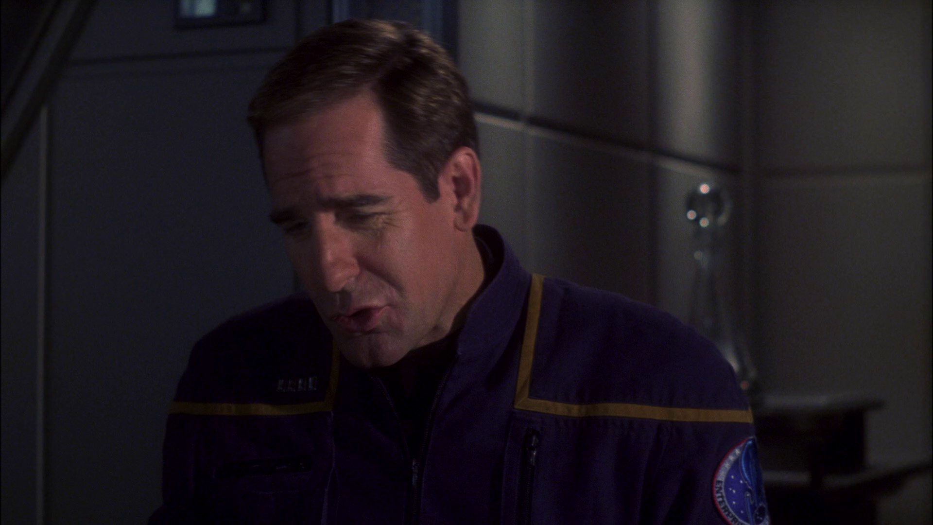 extant_StarTrek_ENT_1x15-ShadowsOfPJem_0293.jpg