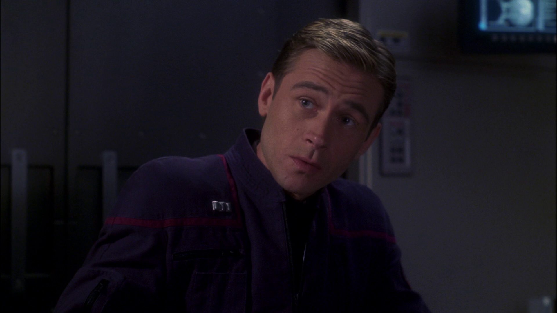 extant_StarTrek_ENT_1x15-ShadowsOfPJem_0296.jpg