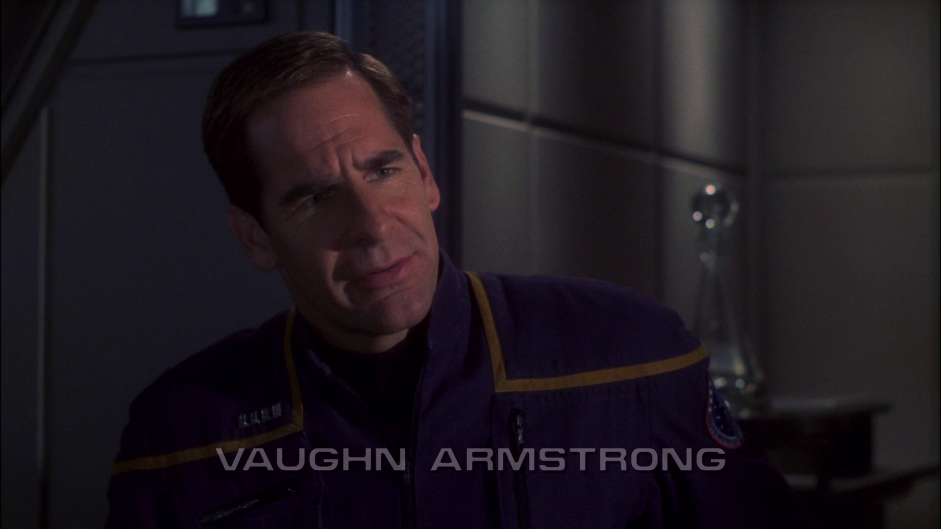 extant_StarTrek_ENT_1x15-ShadowsOfPJem_0302.jpg