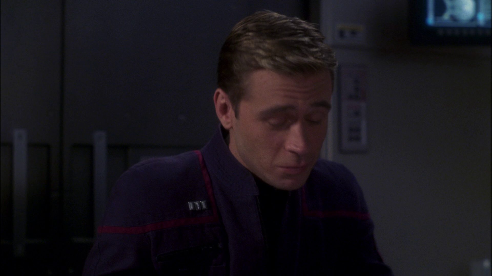 extant_StarTrek_ENT_1x15-ShadowsOfPJem_0308.jpg